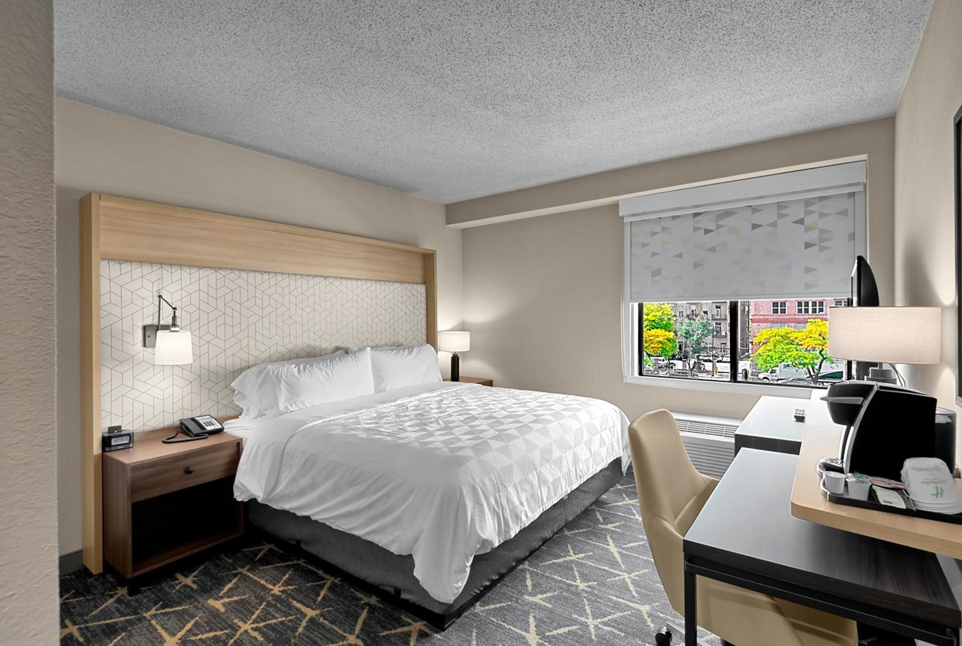 Holiday Inn & Suites Chicago-Downtown by IHG photo 49