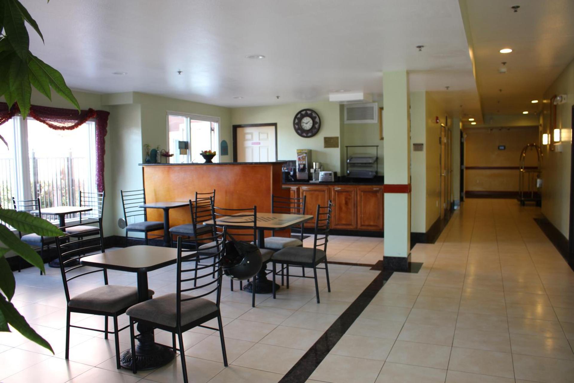 Rodeway Inn & Suites Hayward - Oakland South photo 40