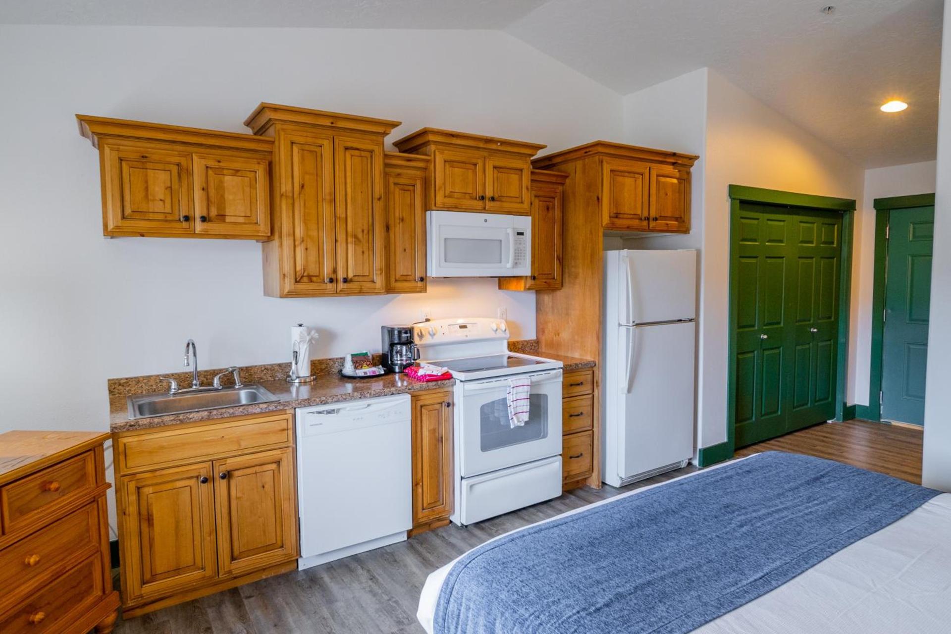 Teton Valley Motel photo 2