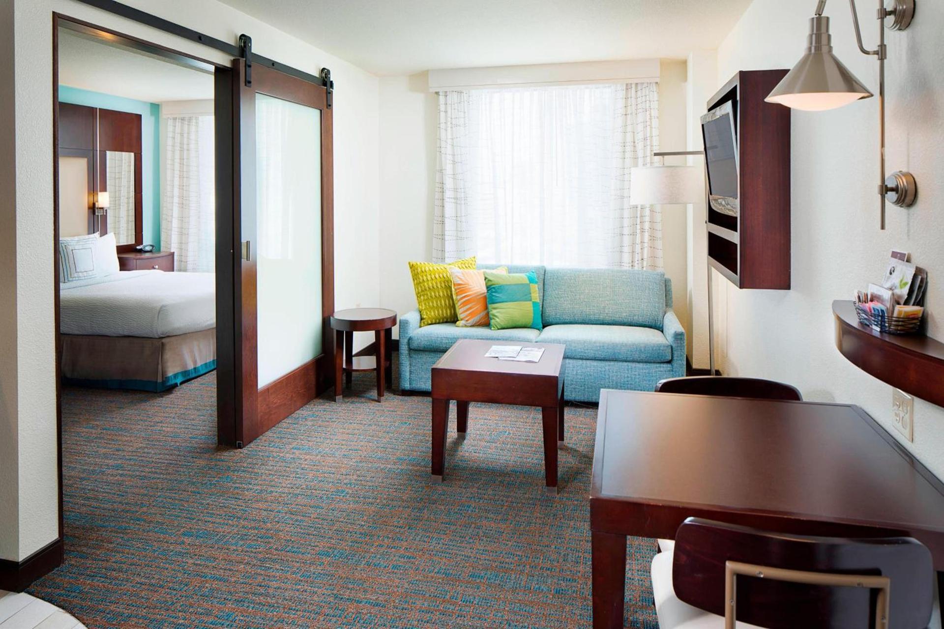 Residence Inn by Marriott San Diego Downtown/Gaslamp Quarter photo 8