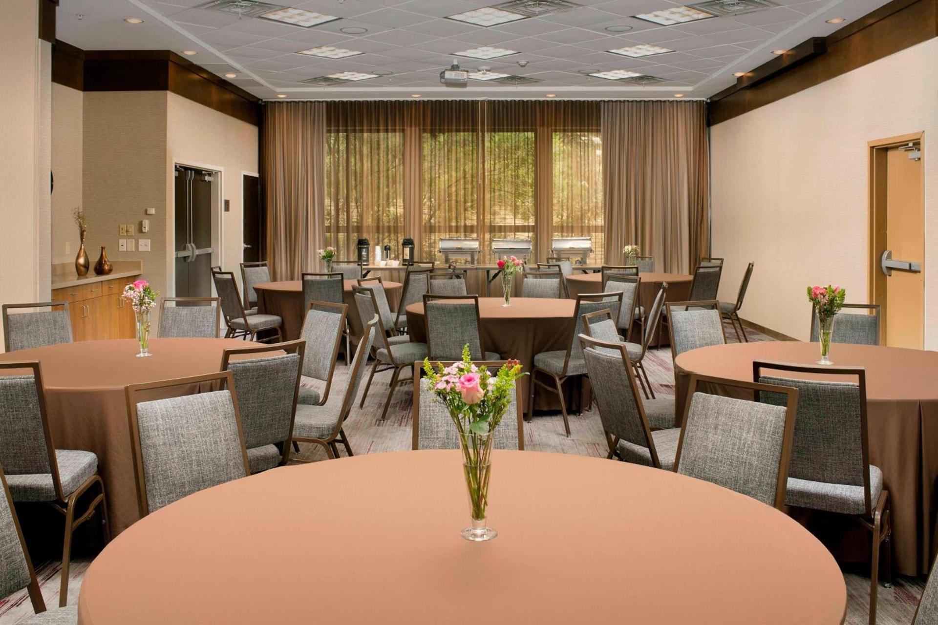 Courtyard by Marriott Lufkin photo 31