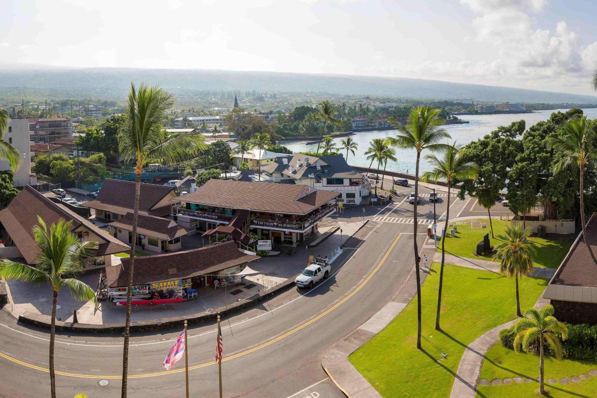 Courtyard by Marriott King Kamehameha's Kona Beach Hotel photo 82