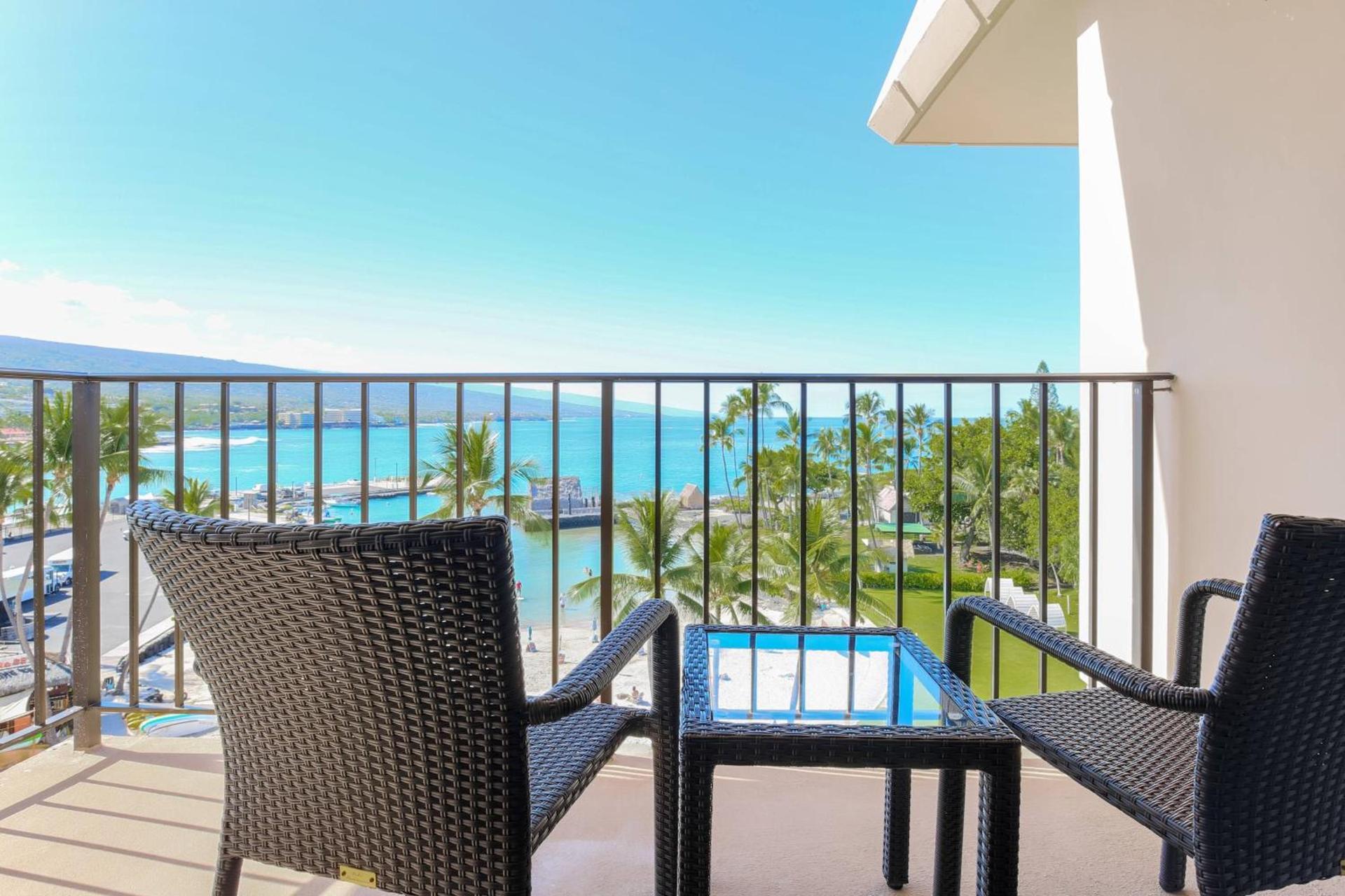 Courtyard by Marriott King Kamehameha's Kona Beach Hotel photo 17