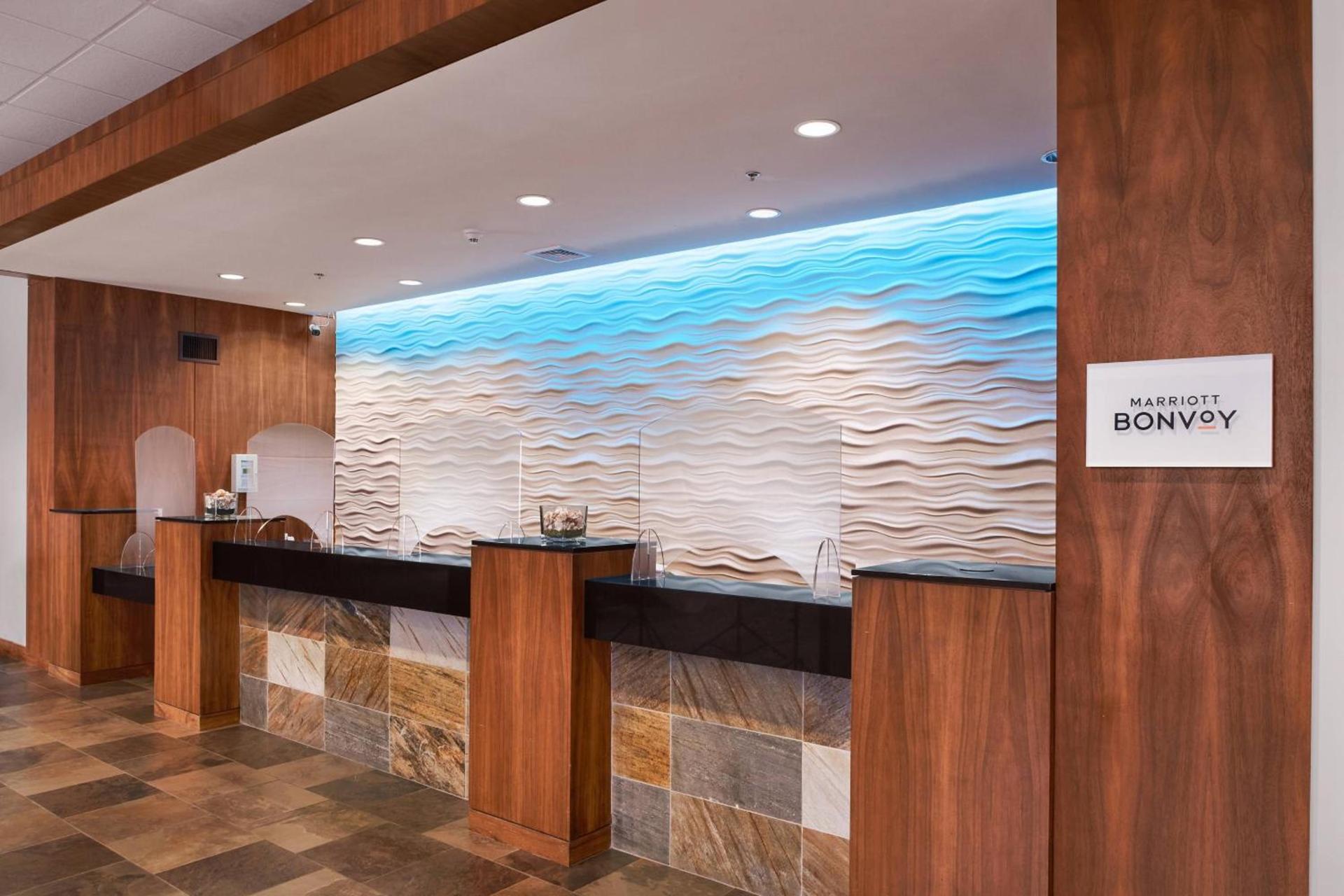 Courtyard by Marriott King Kamehameha's Kona Beach Hotel photo 80