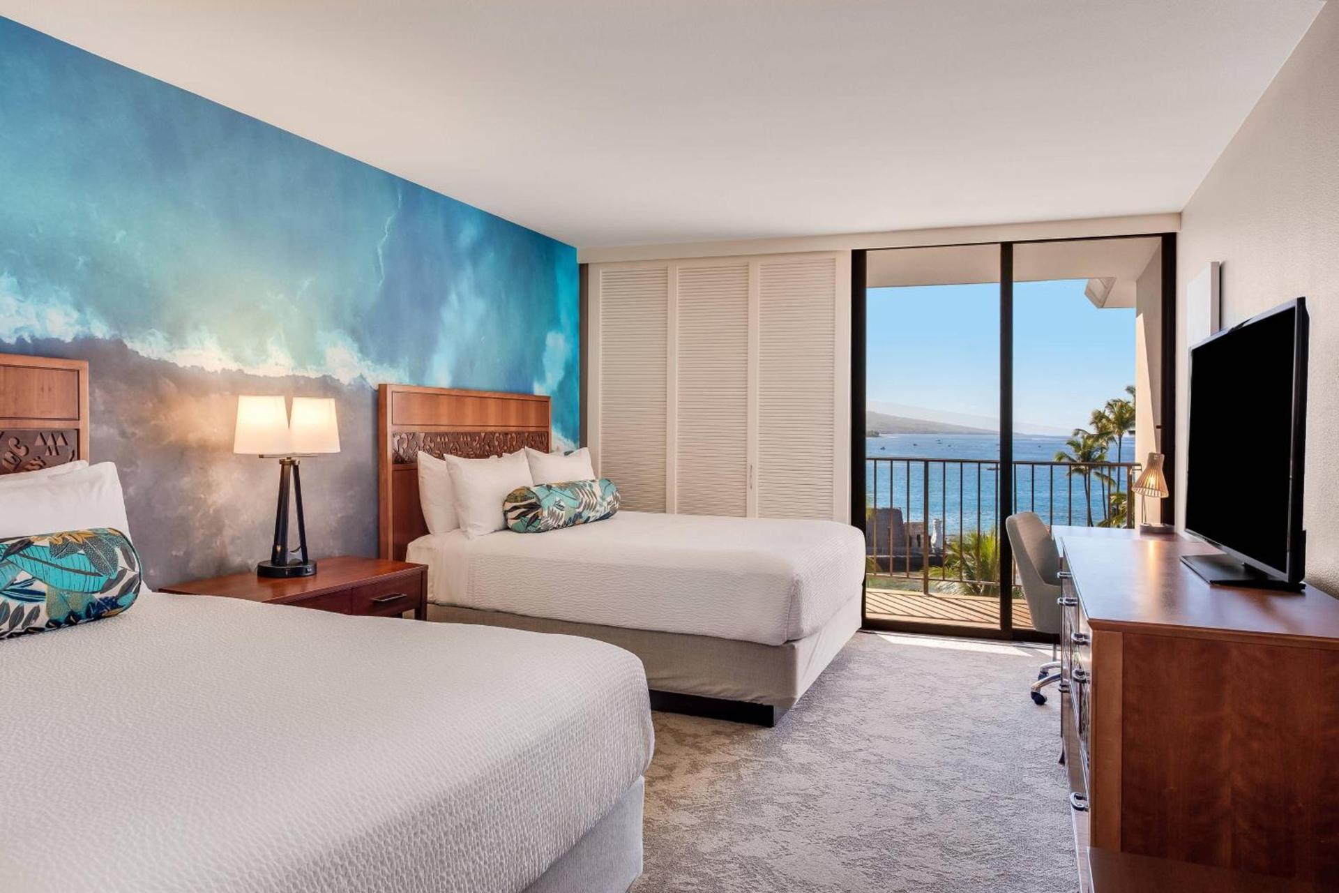 Courtyard by Marriott King Kamehameha's Kona Beach Hotel photo 4