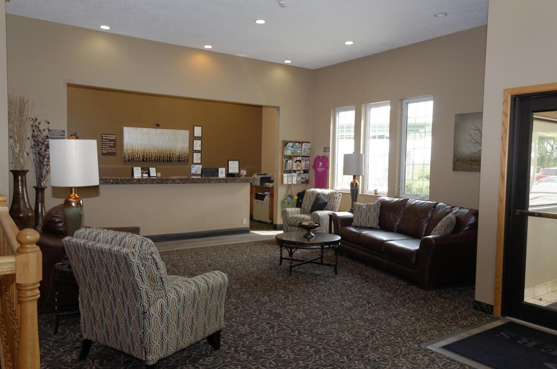 Cobblestone Inn & Suites - Denison | Majestic Hills photo 6
