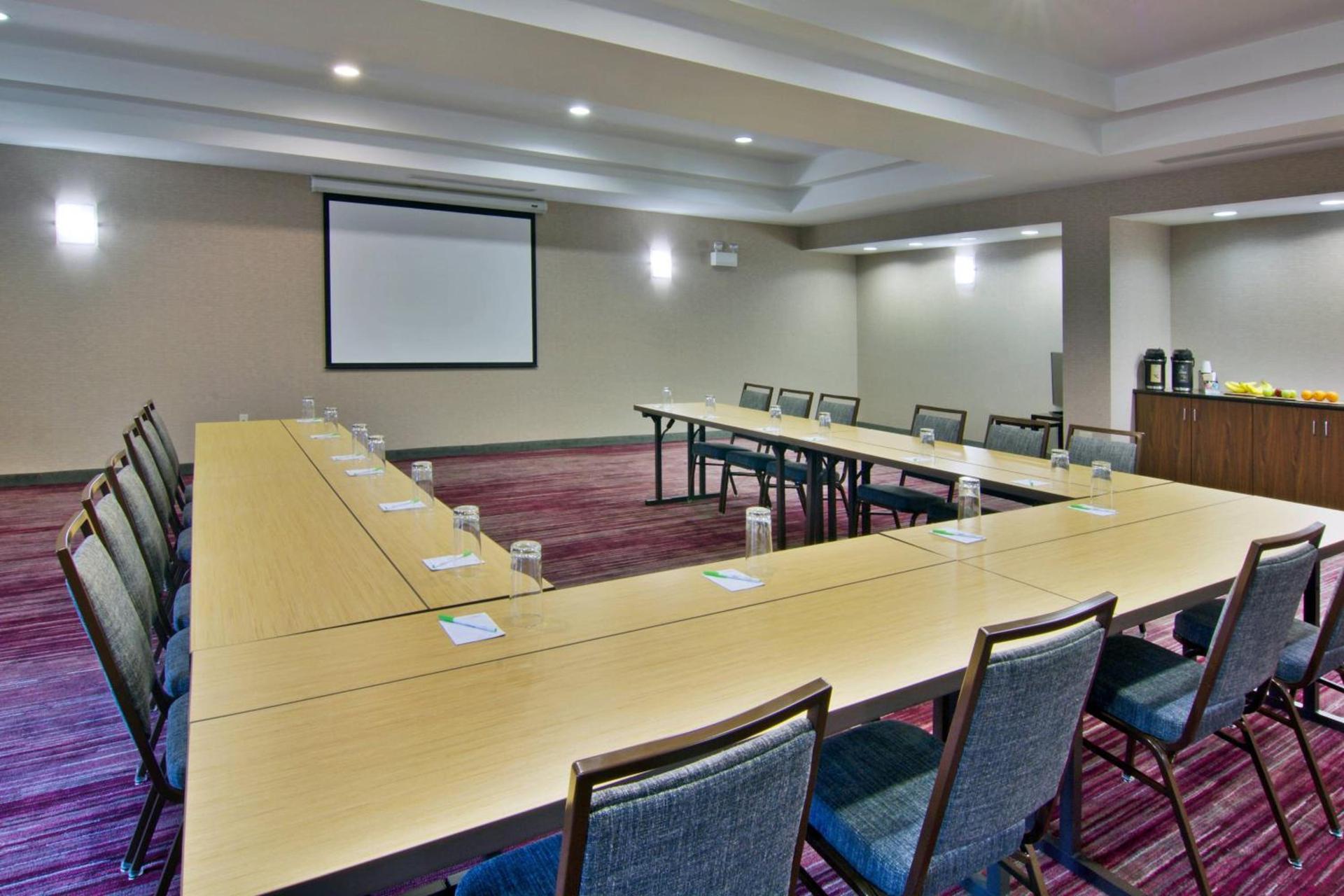 Courtyard by Marriott Clarksville photo 19
