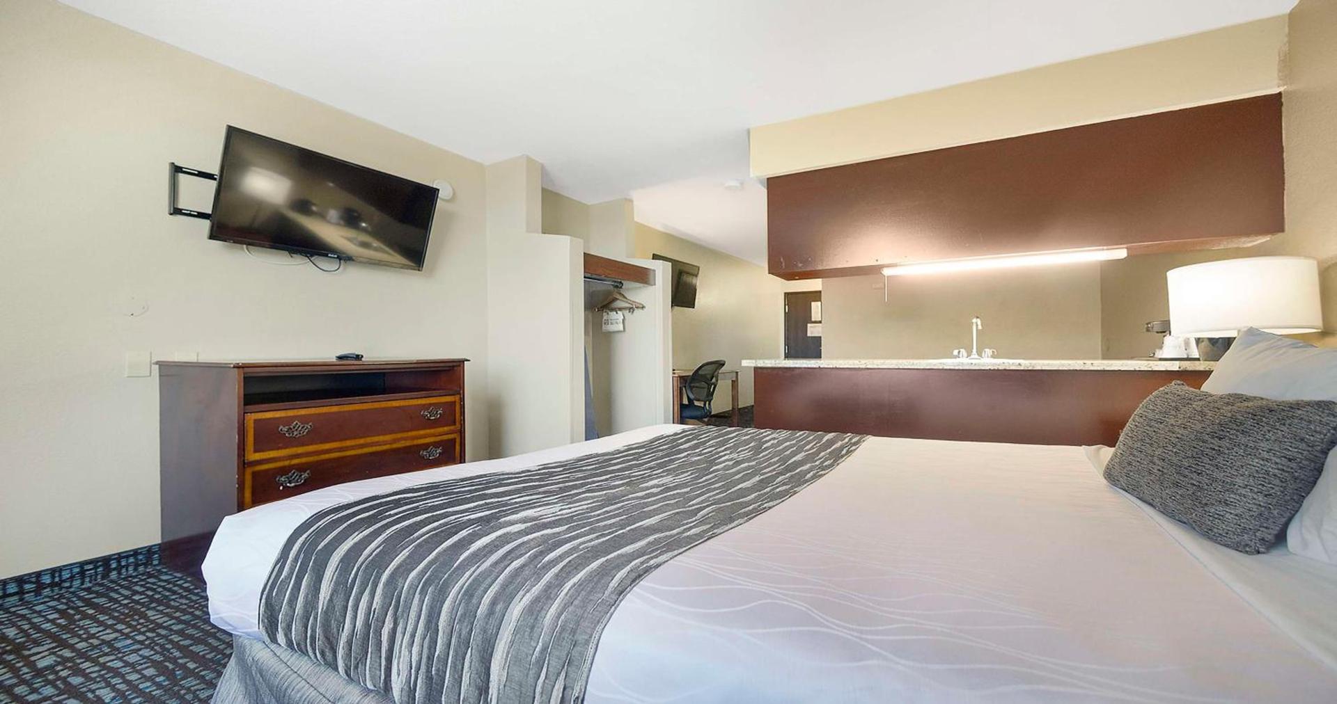 SureStay Plus Hotel by Best Western Rocklin photo 72