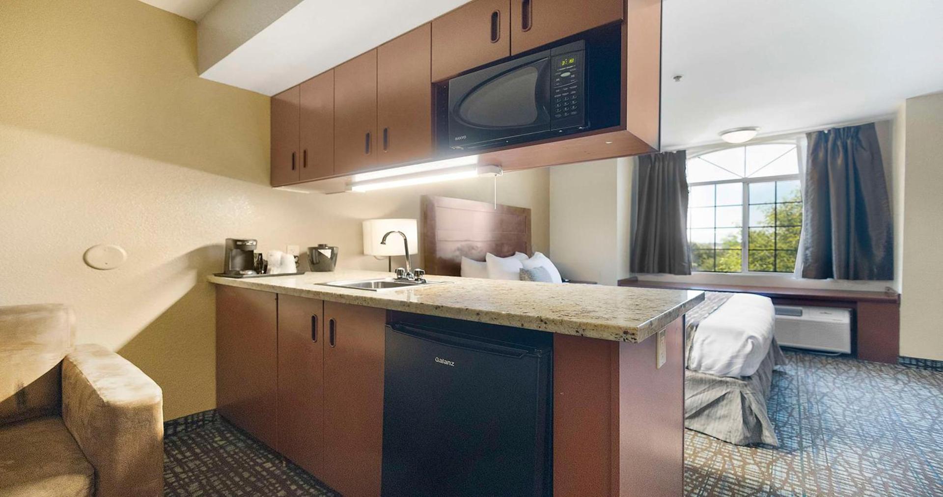SureStay Plus Hotel by Best Western Rocklin photo 64