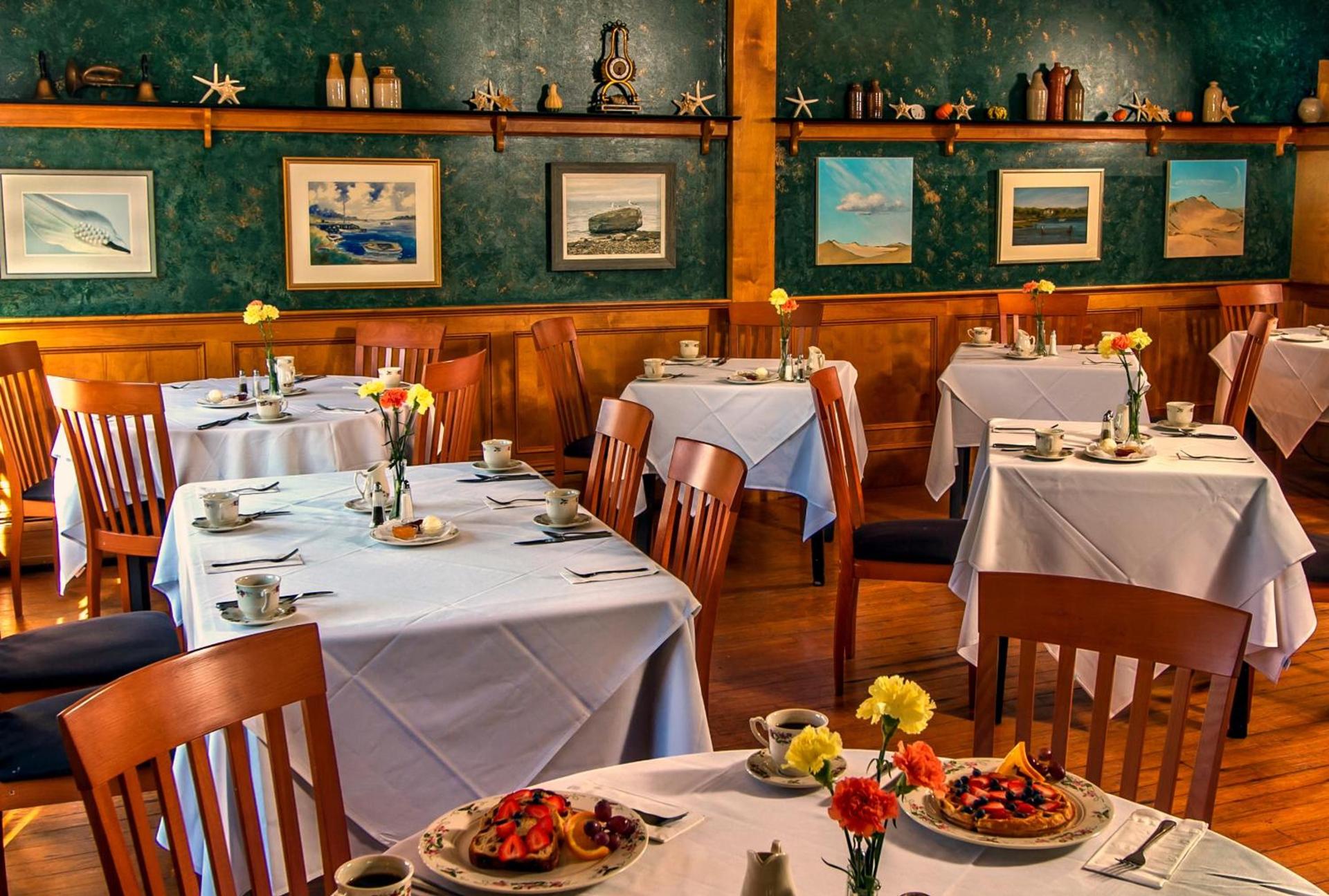 Queen Anne Inn photo 45