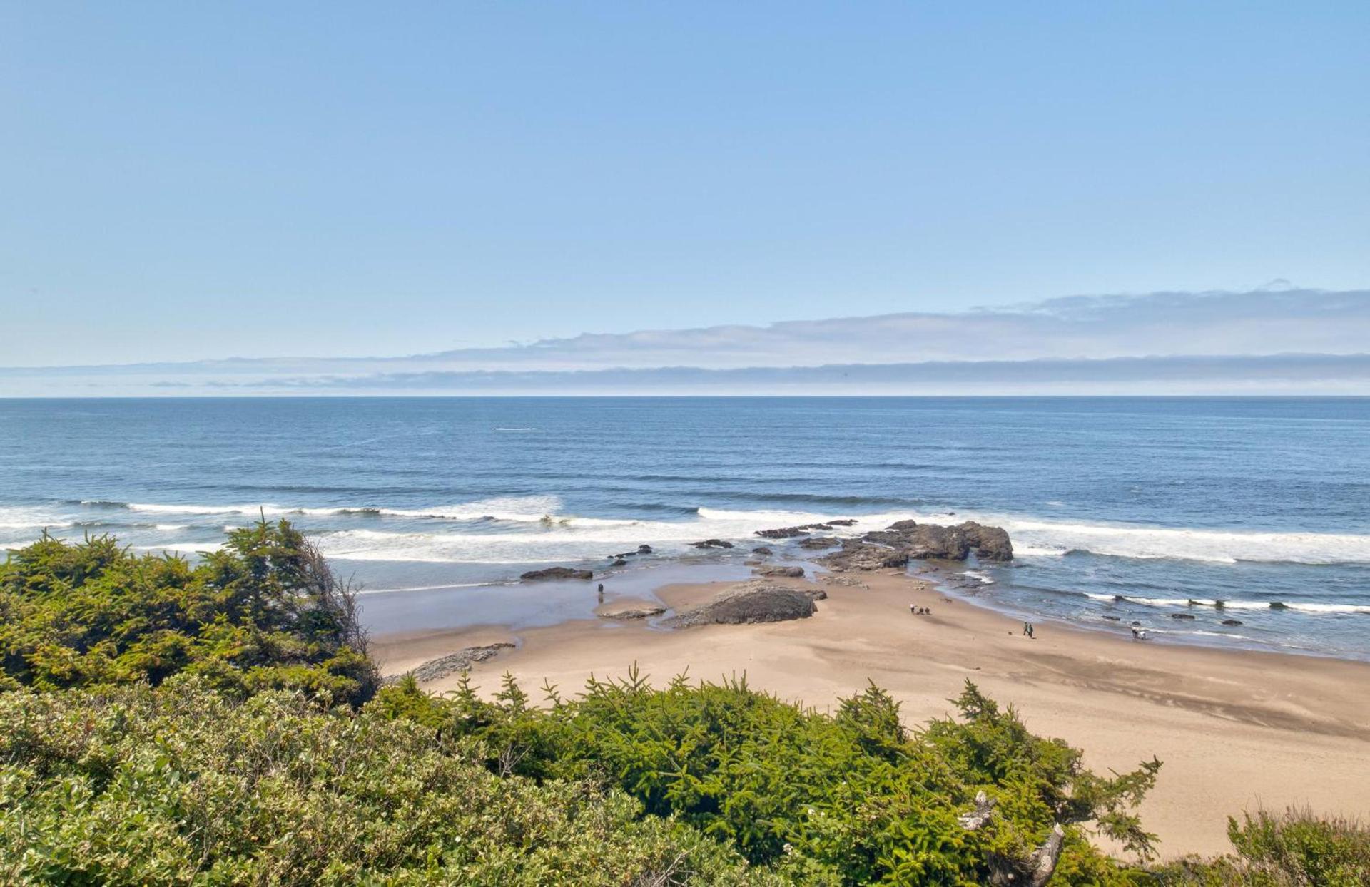 Ester Lee Oceanview Inn photo 8