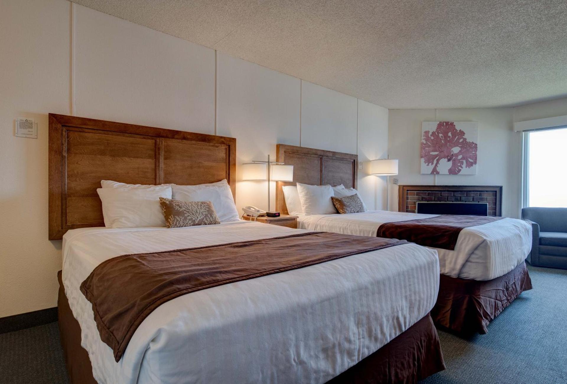 Ester Lee Oceanview Inn photo 43