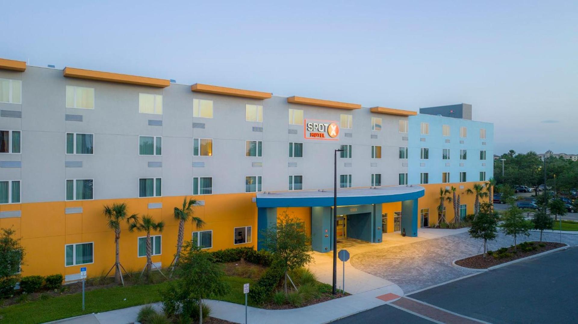 SPOT X Hotel Orlando Intl Dr by The Red Collection photo 80