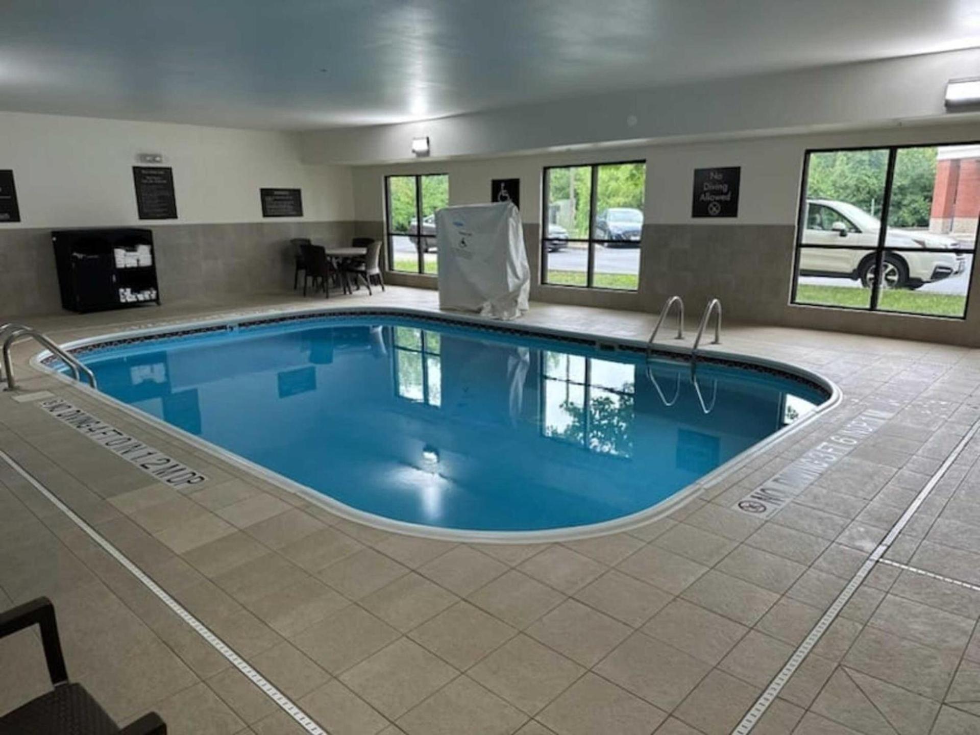 Comfort Inn & Suites Middletown - Franklin photo 32