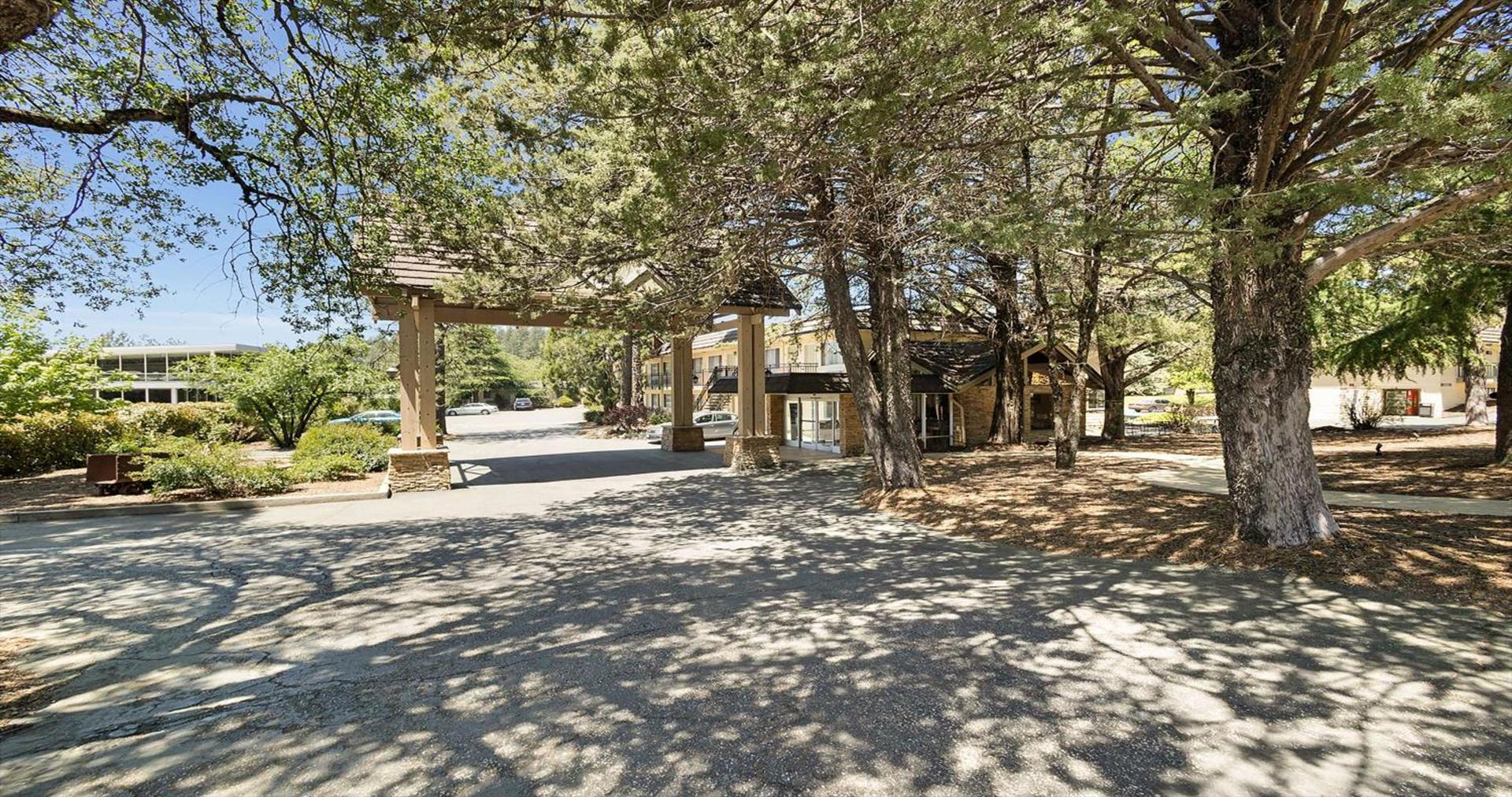 Best Western Gold Country Inn photo 2