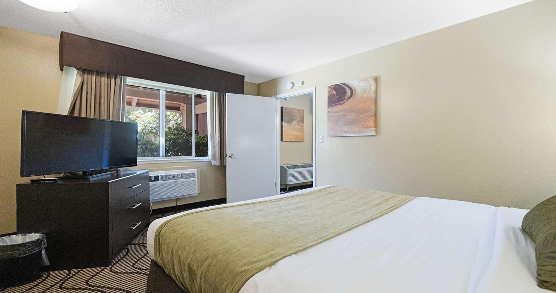 Best Western Gold Country Inn photo 43
