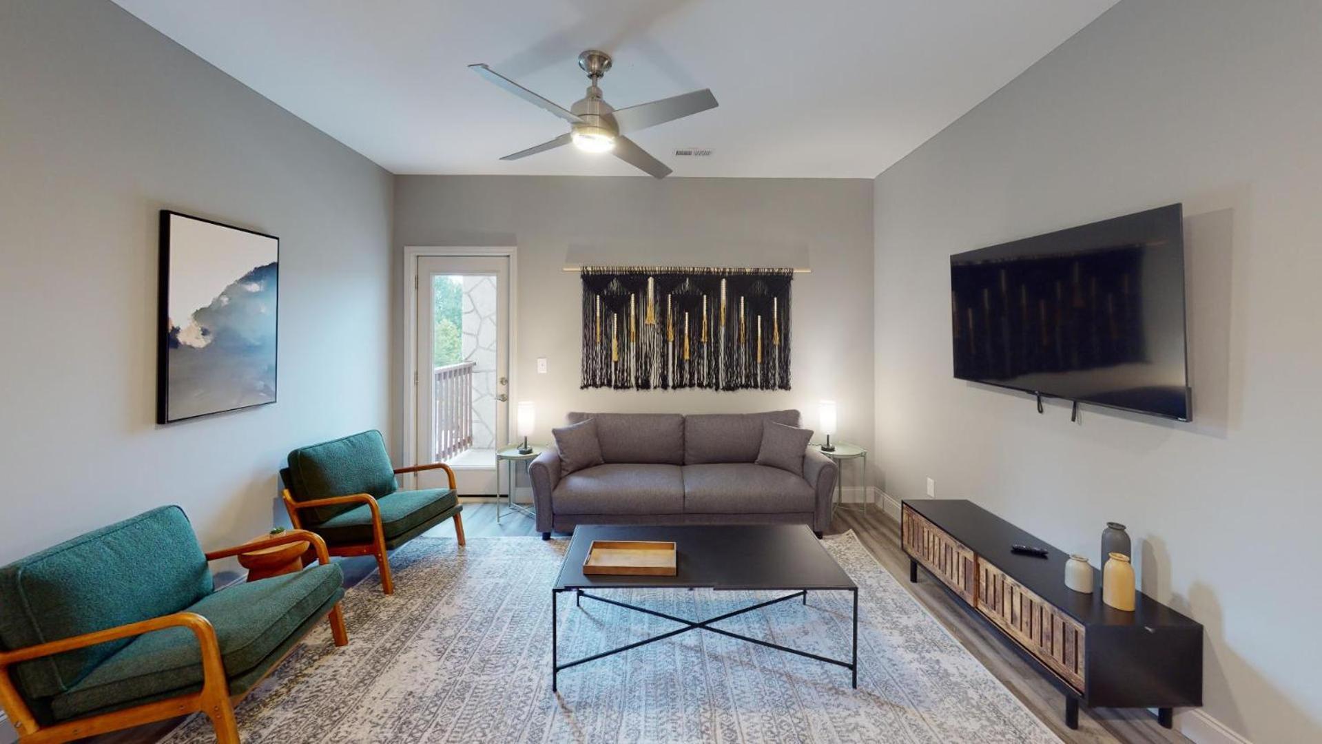 Viewpoint Condominiums photo 10