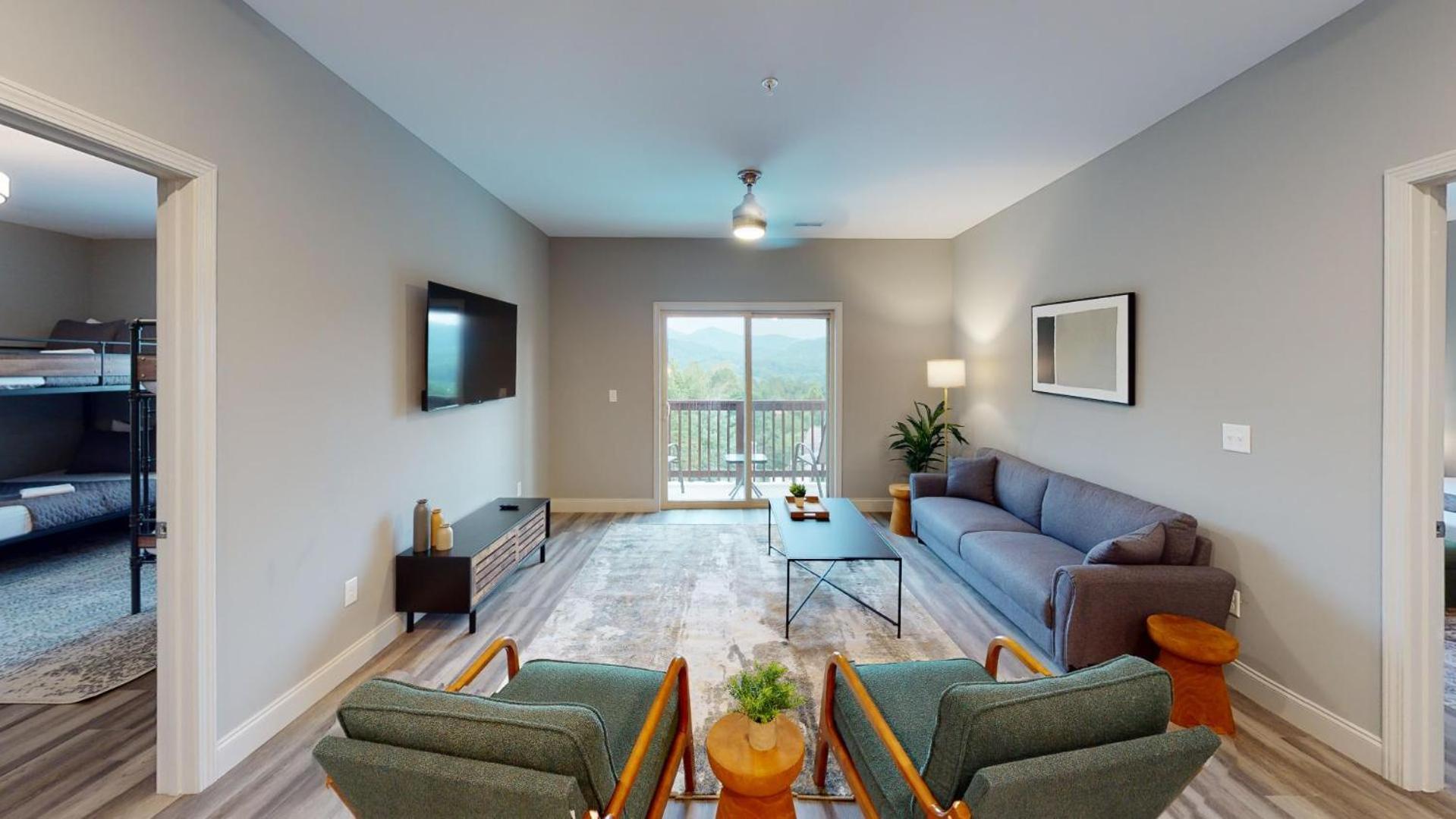 Viewpoint Condominiums photo 6