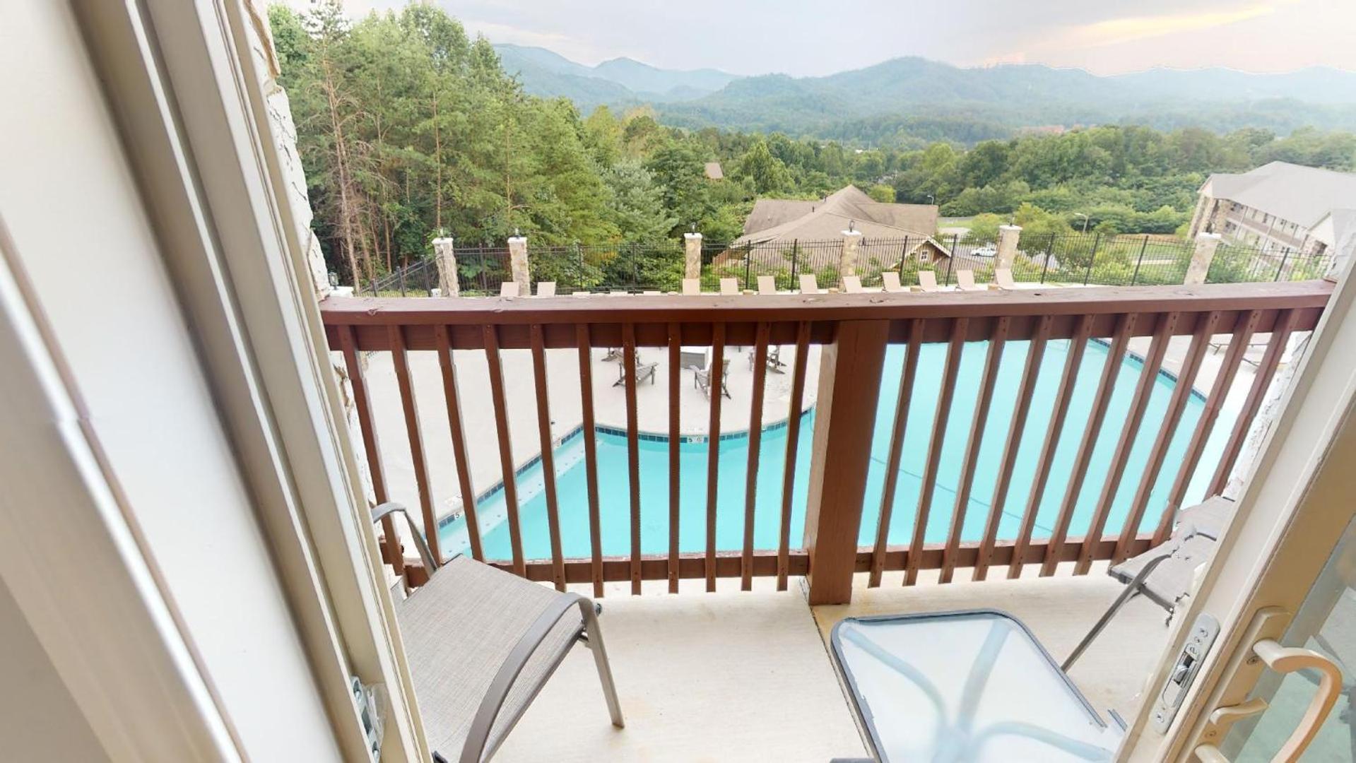 Viewpoint Condominiums photo 61