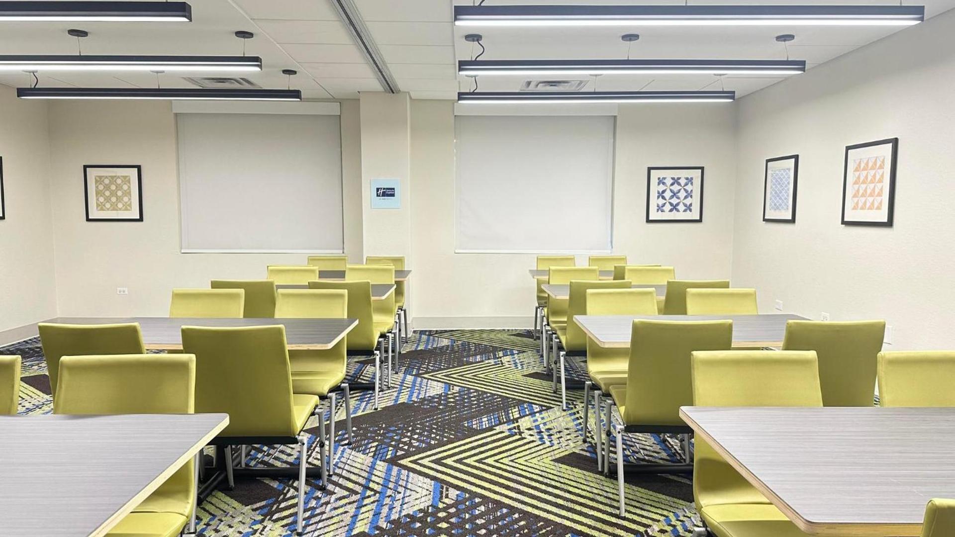 Holiday Inn Express & Suites - Prospect Heights by IHG photo 31