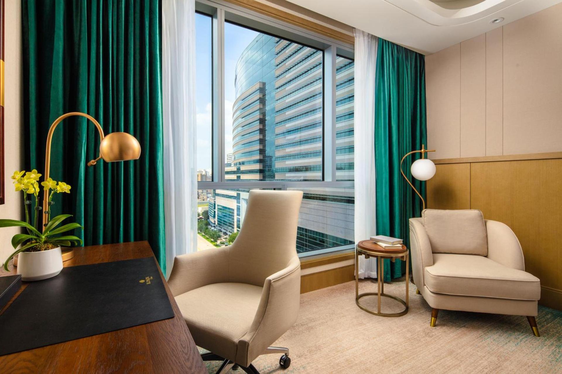 Blossom Hotel Houston, Curio Collection by Hilton photo 47
