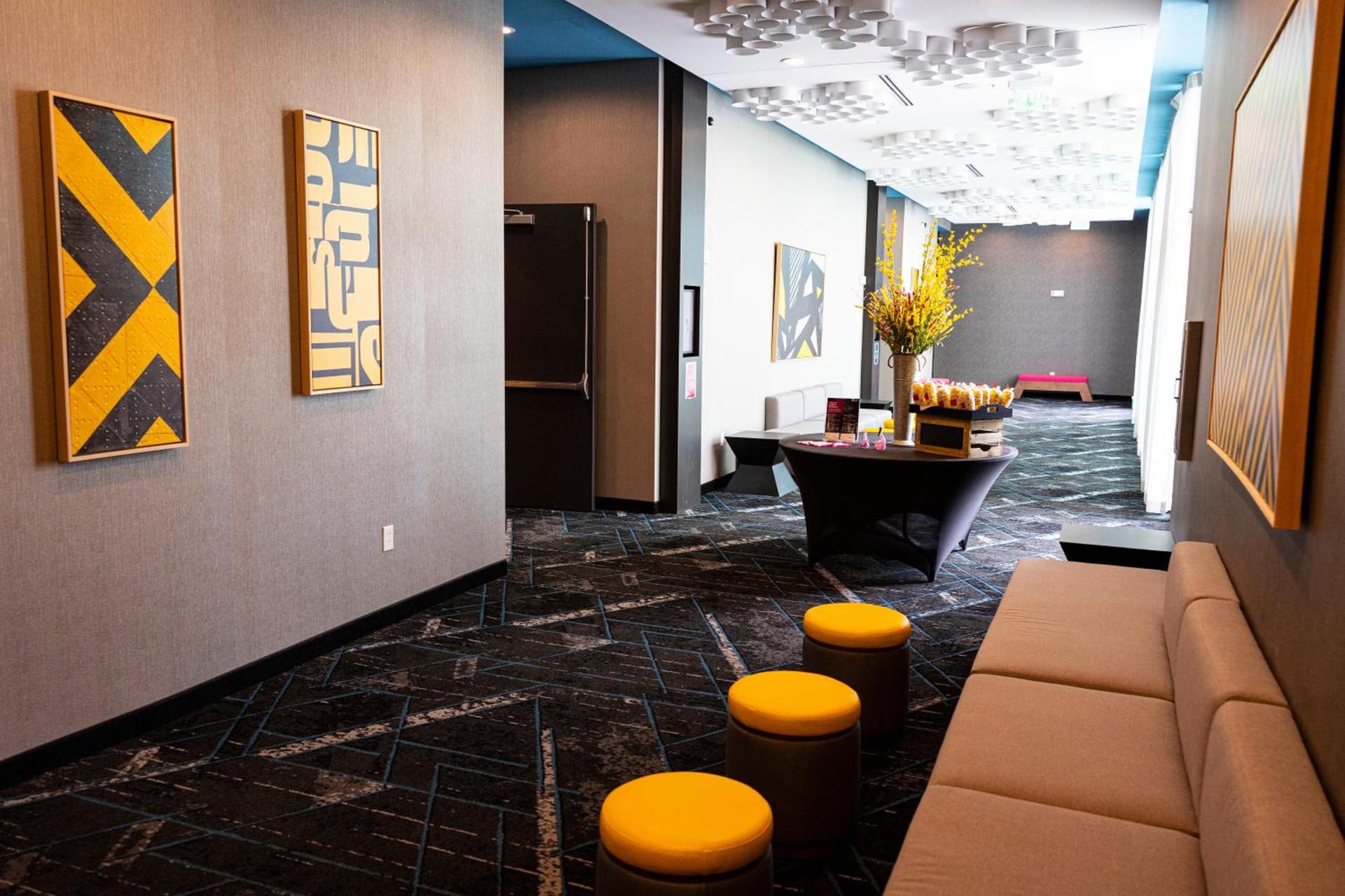 Aloft by Marriott Dallas DFW Airport Grapevine photo 7