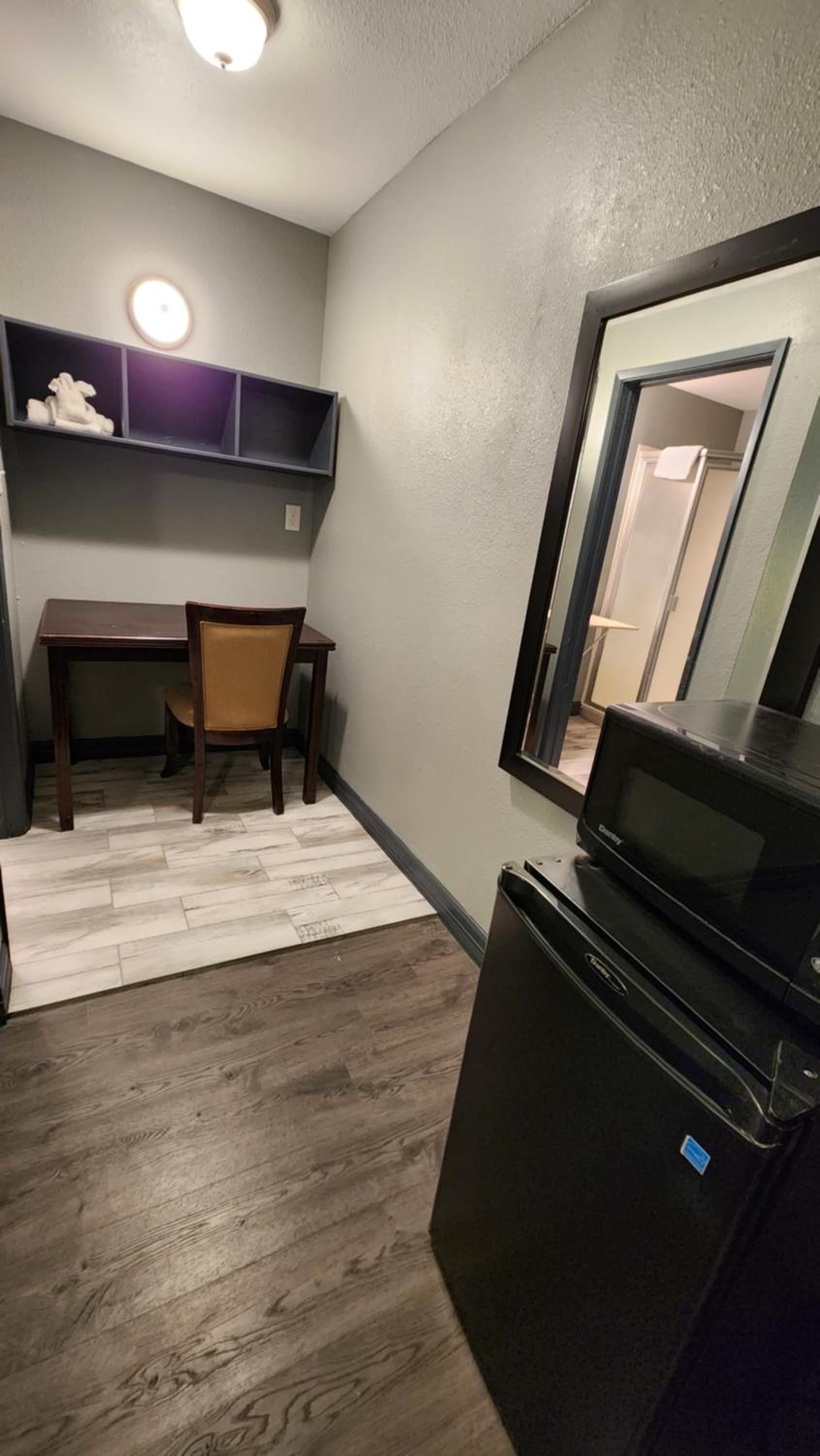 Harmony Inn and Suites photo 2