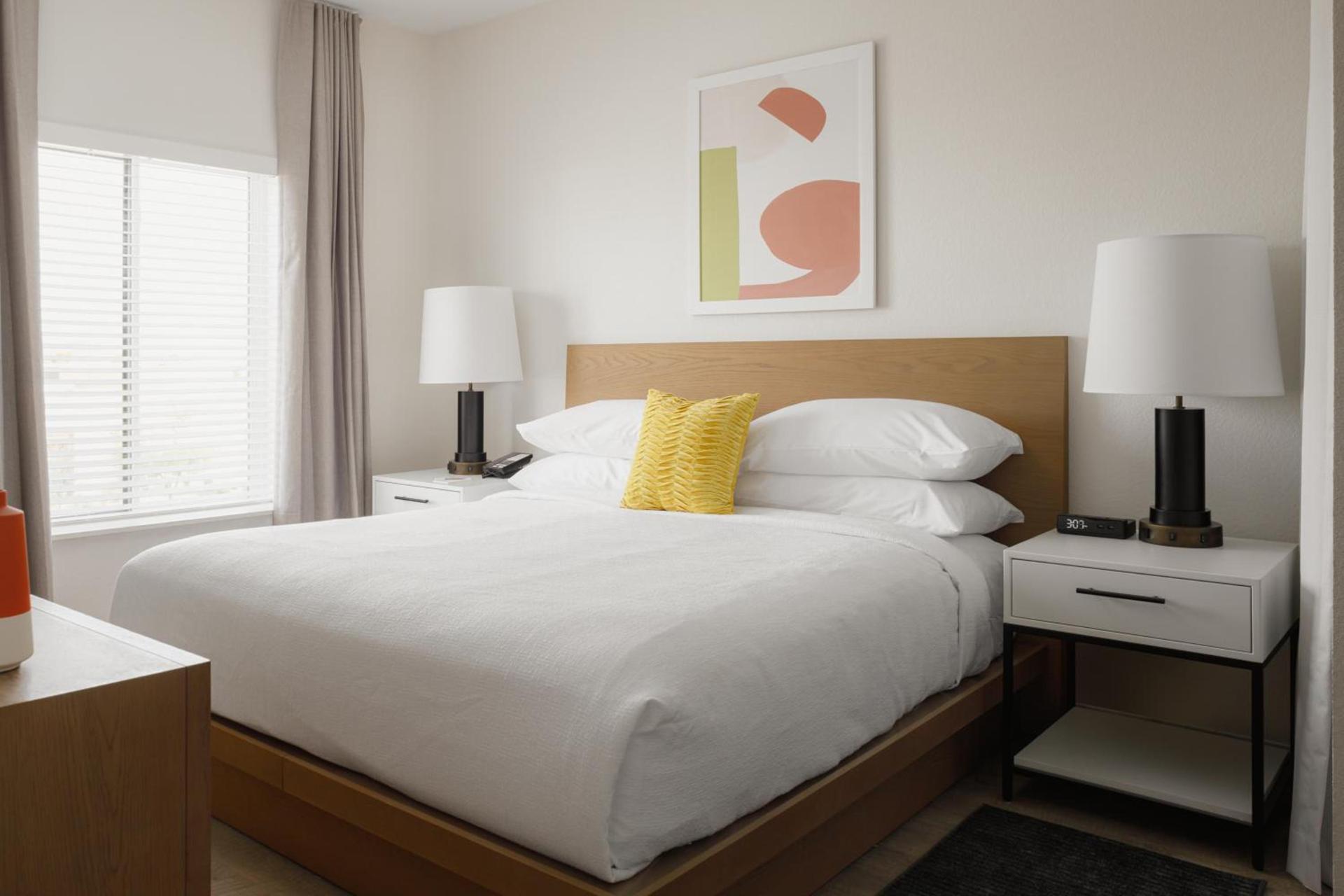 WaterWalk Extended Stay by Wyndham Jacksonville Deerwood Pk photo 54