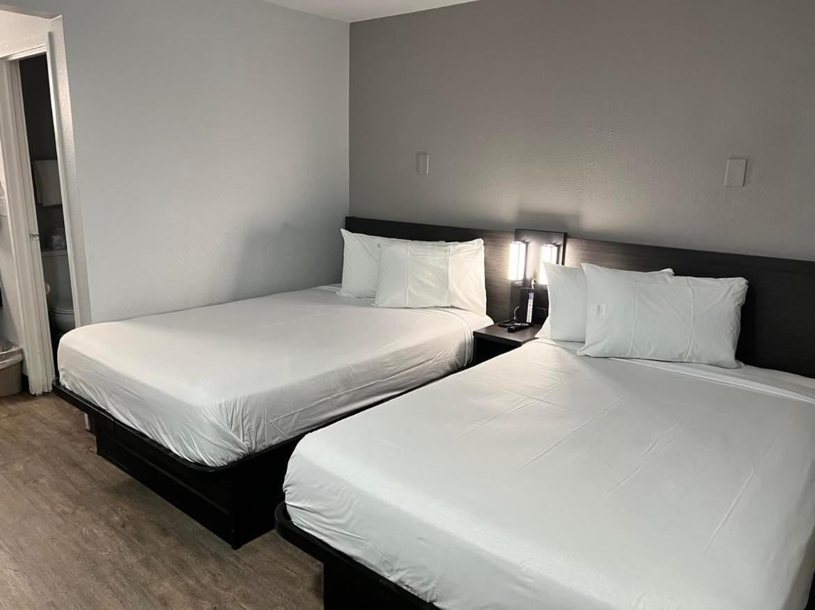 Motel 6-Lakeland, FL photo 11