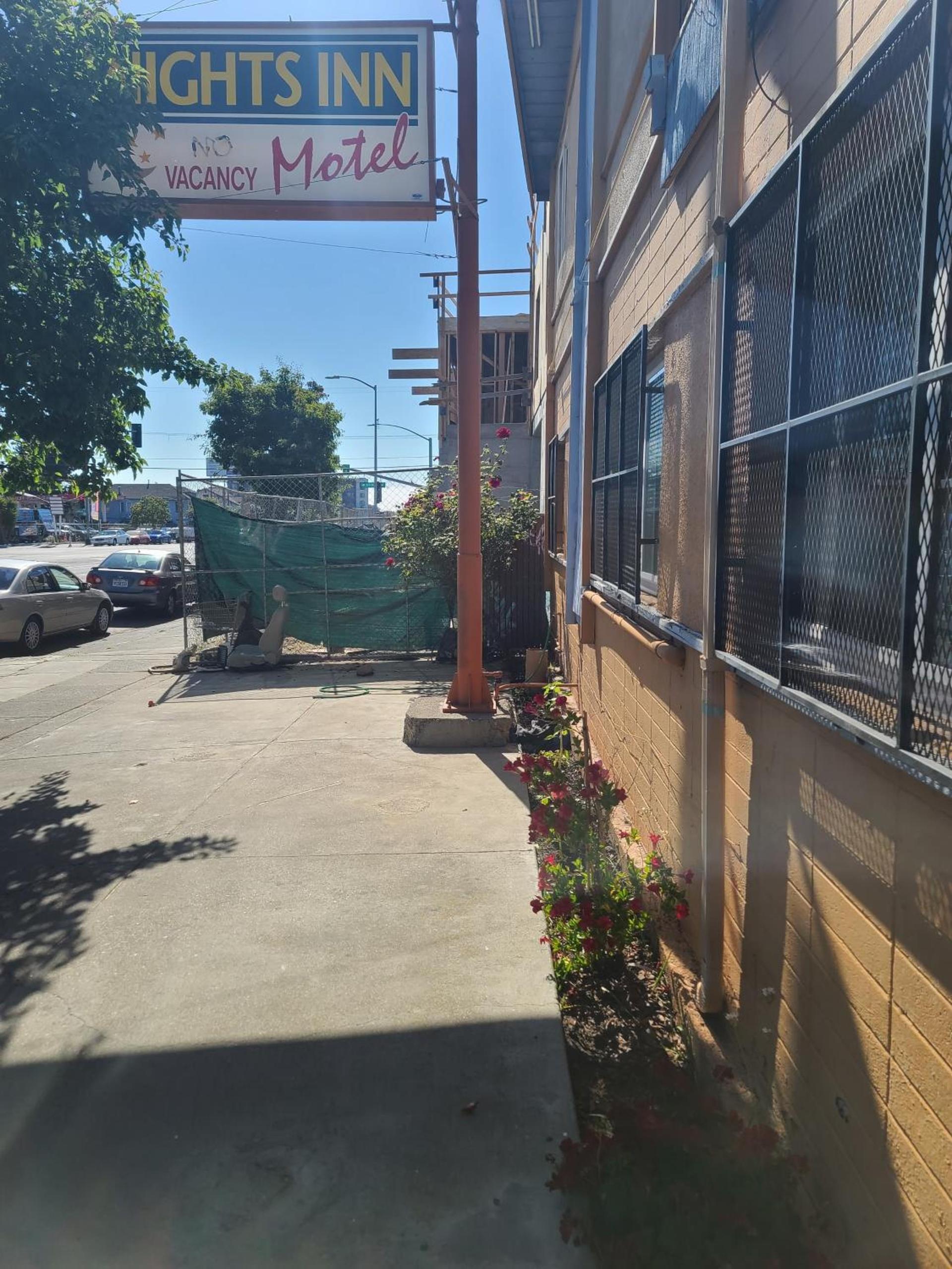 Nights Inn Motel photo 1