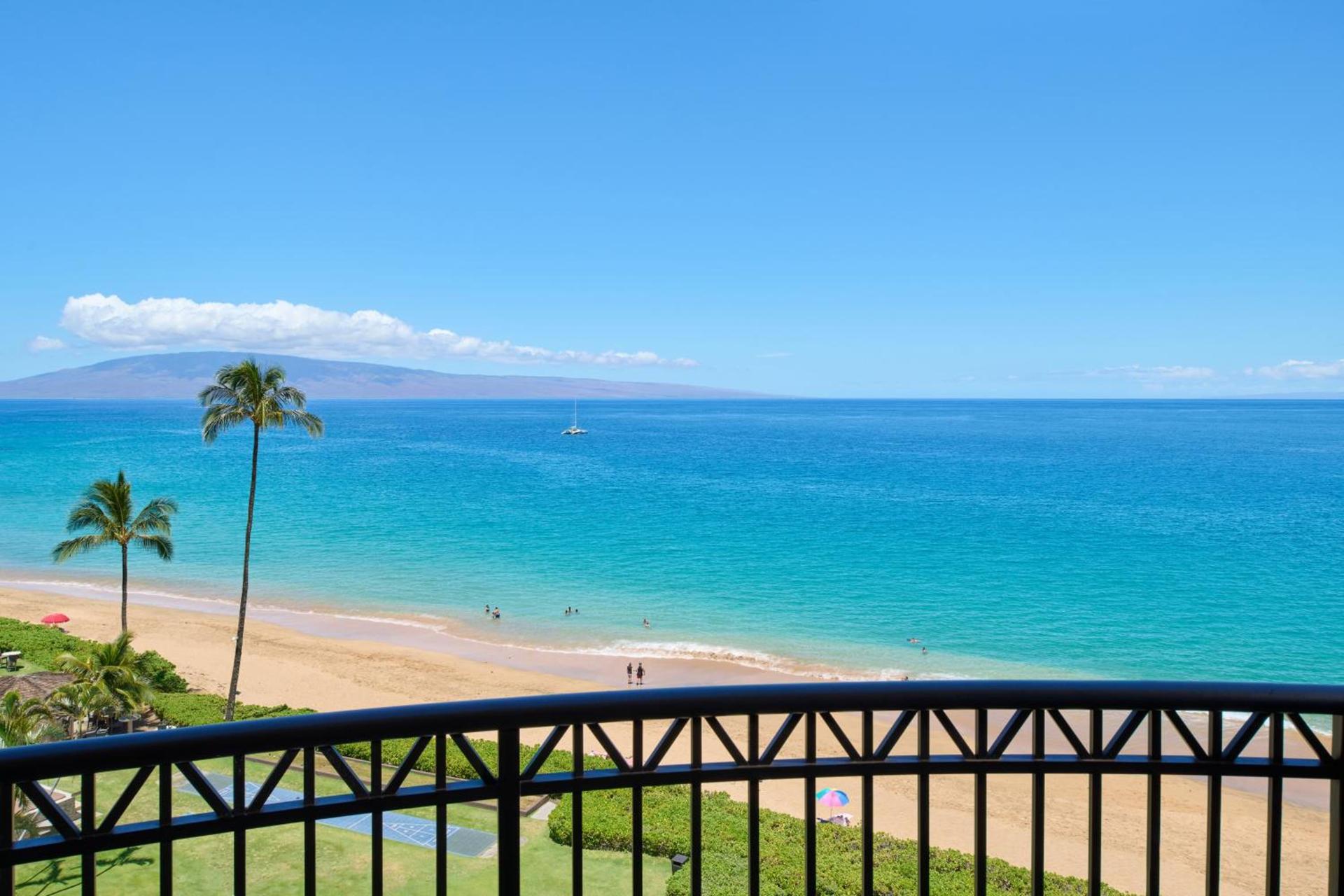 Royal Lahaina Resort & Bungalows photo 11