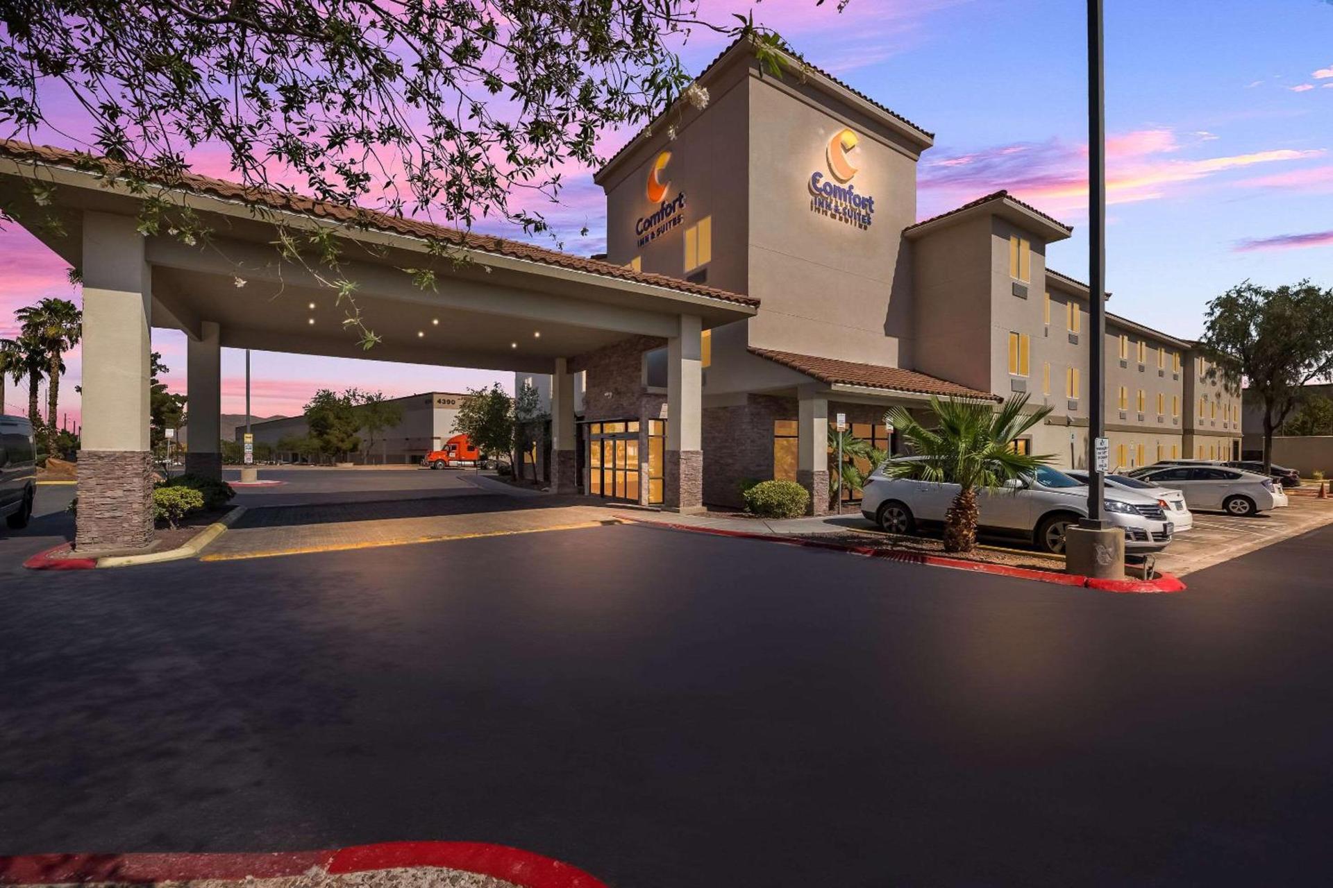 Comfort Inn & Suites Las Vegas - Nellis photo 5