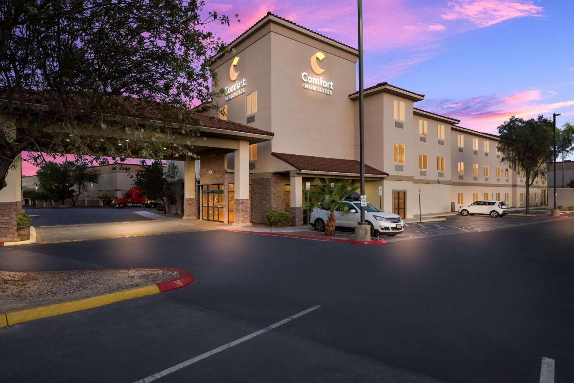Comfort Inn & Suites Las Vegas - Nellis photo 7