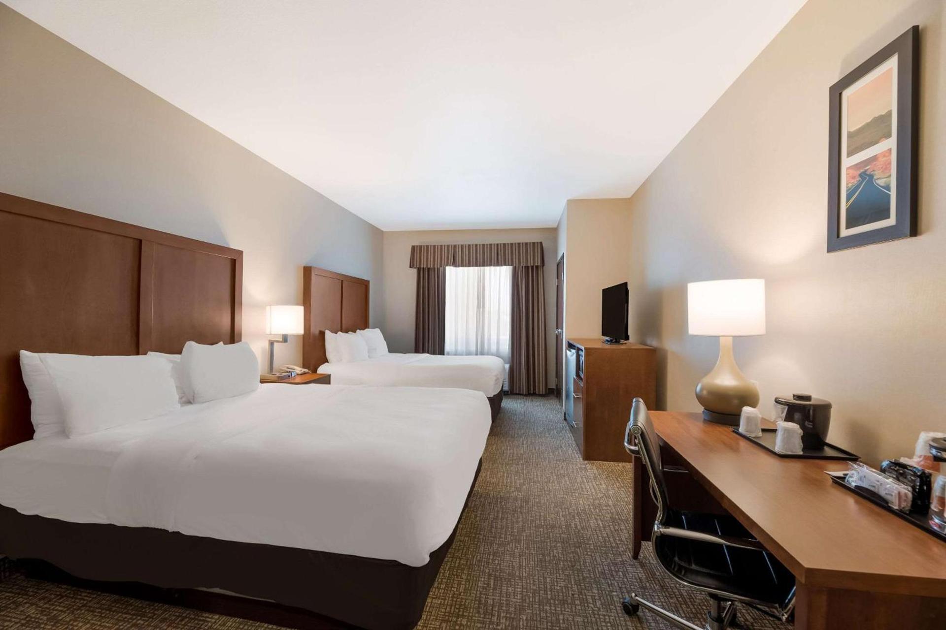 Comfort Inn & Suites Las Vegas - Nellis photo 15