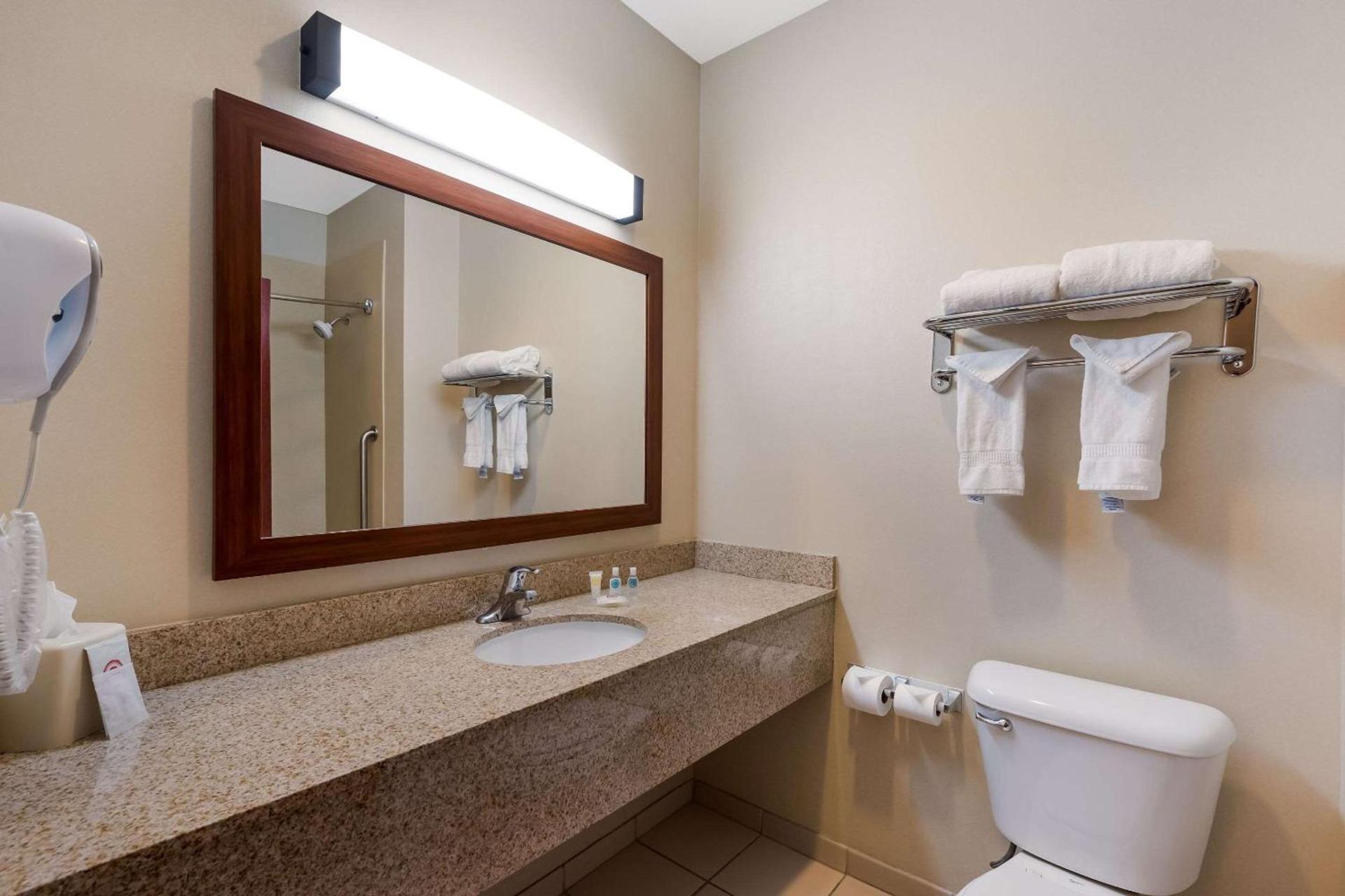 Comfort Inn & Suites Las Vegas - Nellis photo 24