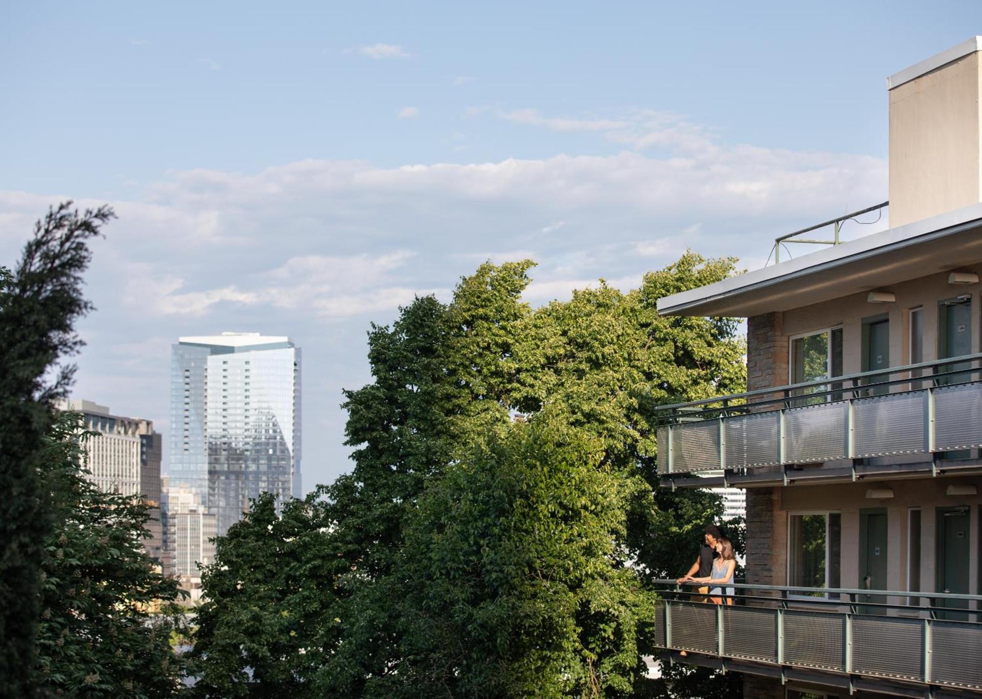 Park Lane Suites & Inn photo 14