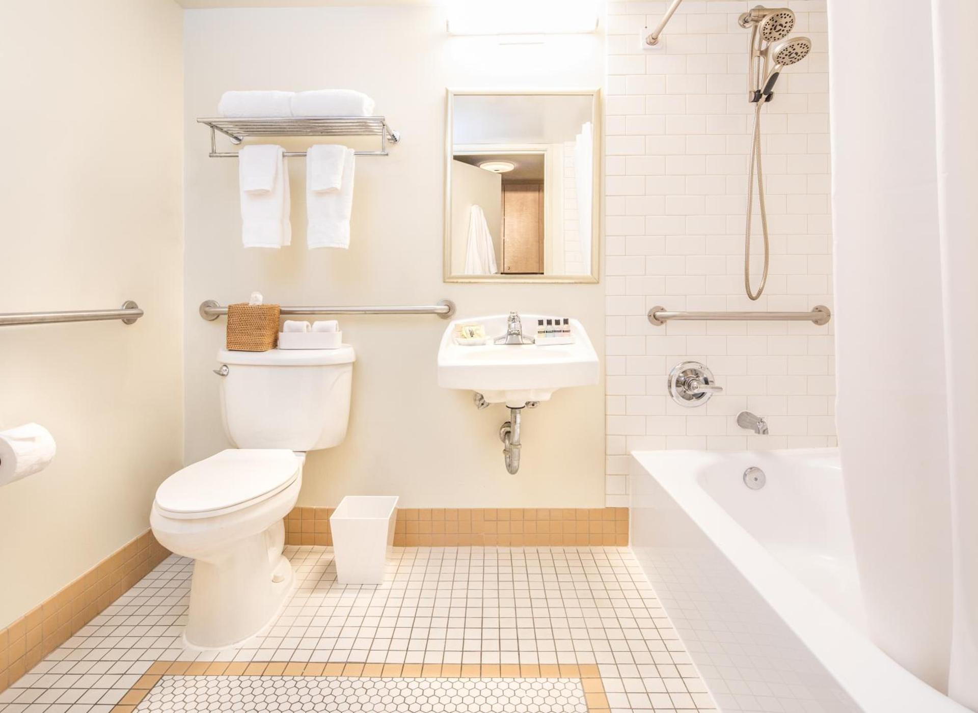 Park Lane Suites & Inn photo 23