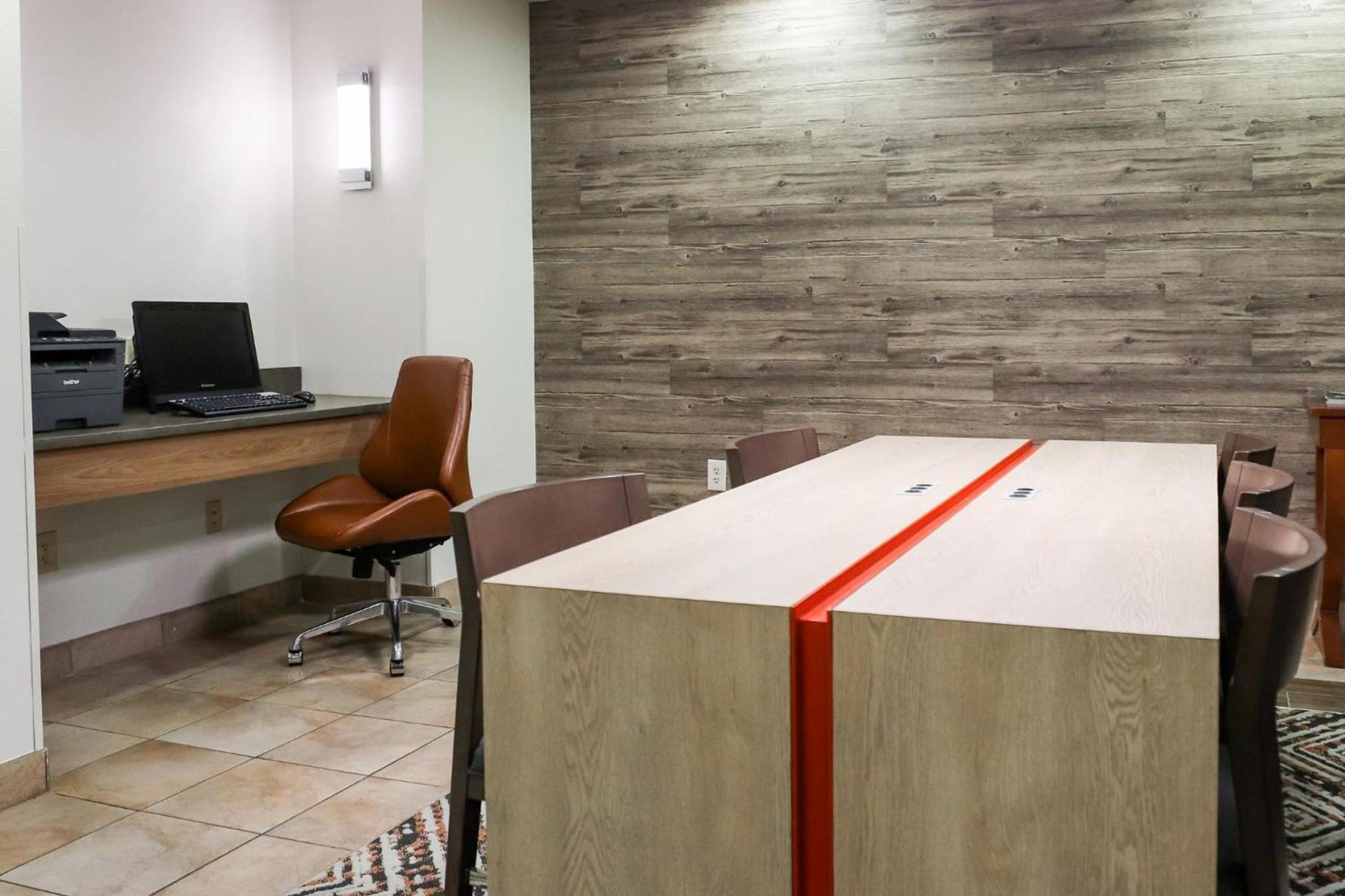 Candlewood Suites Richmond Airport by IHG photo 44