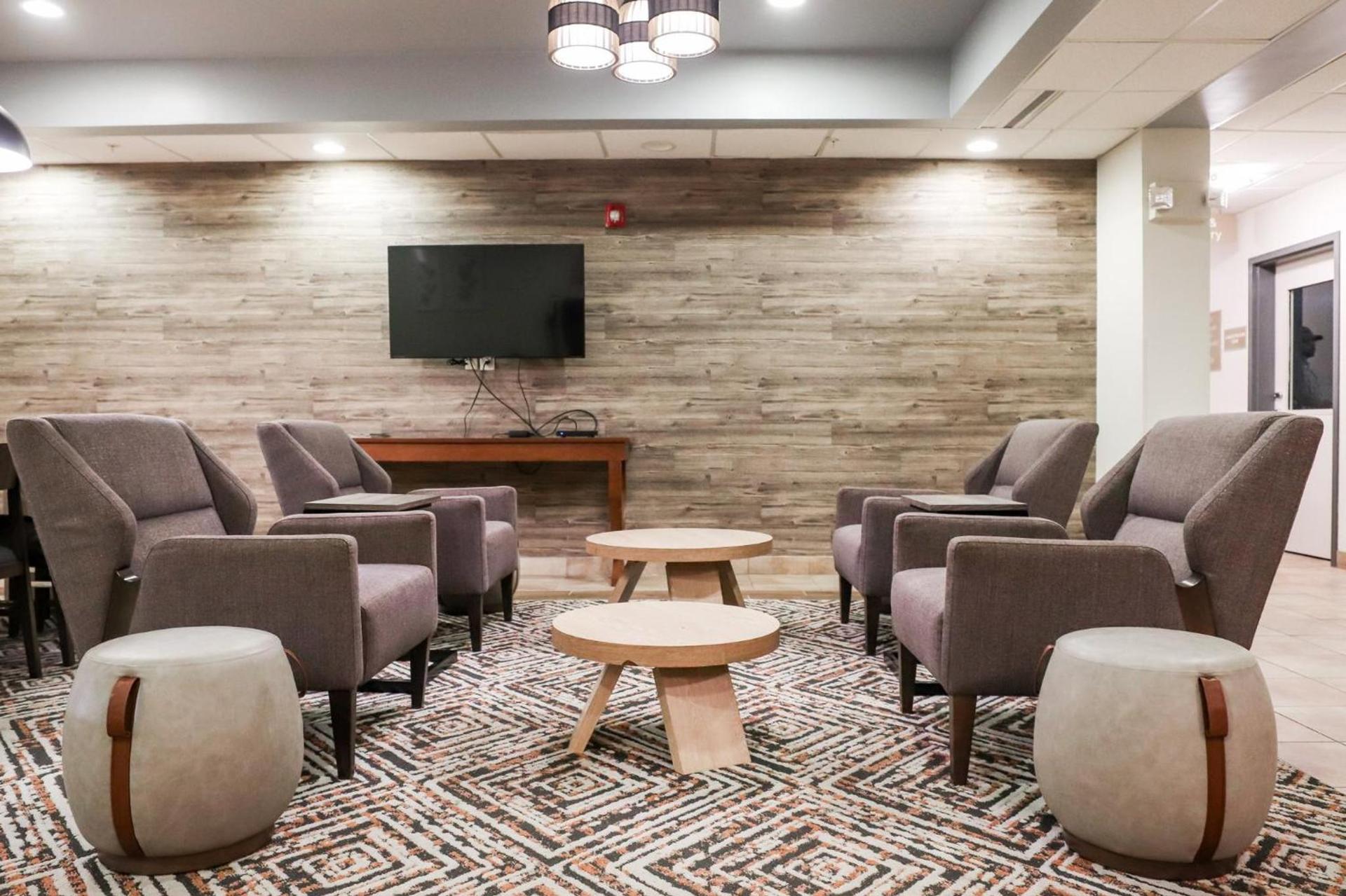 Candlewood Suites Richmond Airport by IHG photo 41