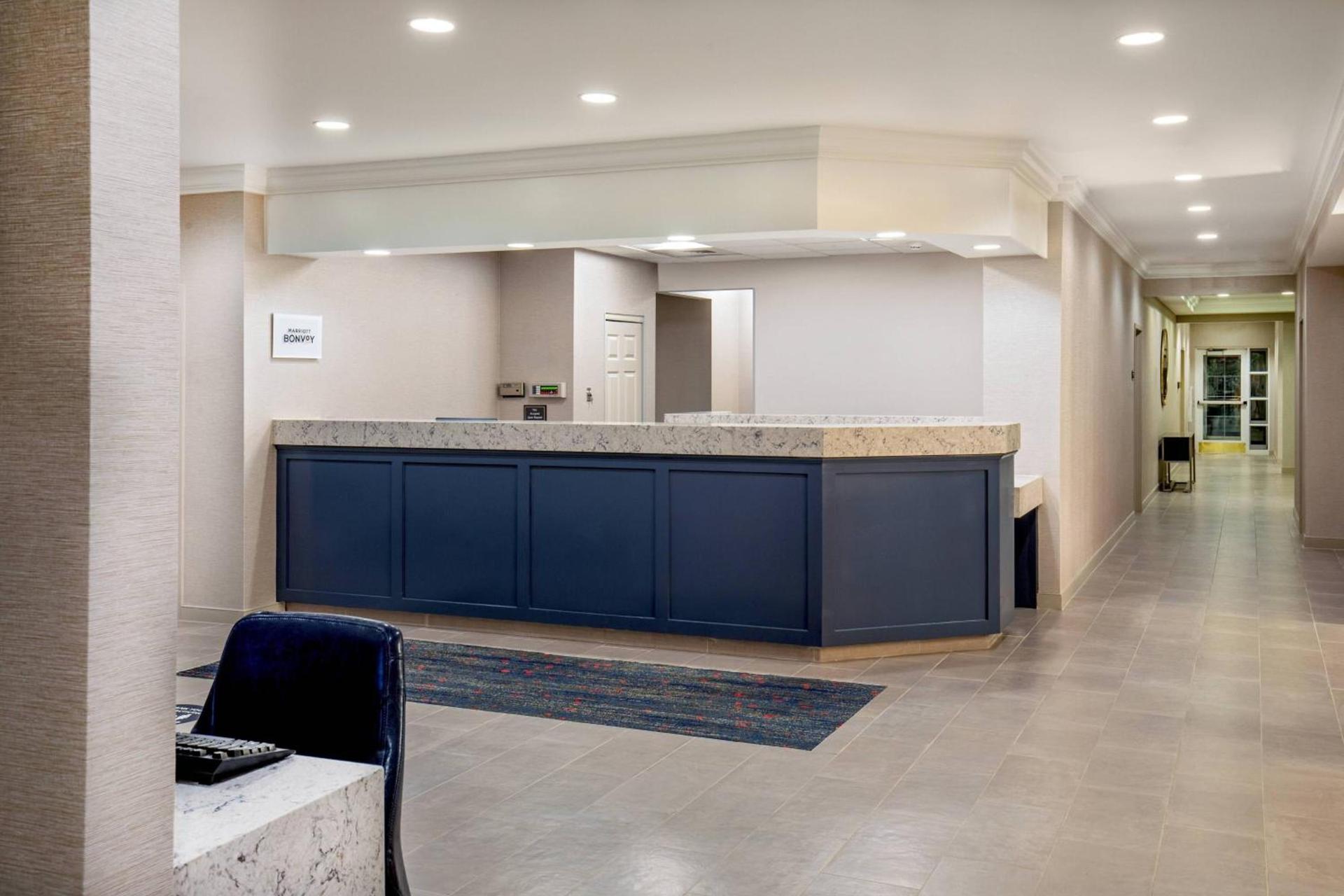 Residence Inn by Marriott Boston Woburn photo 3