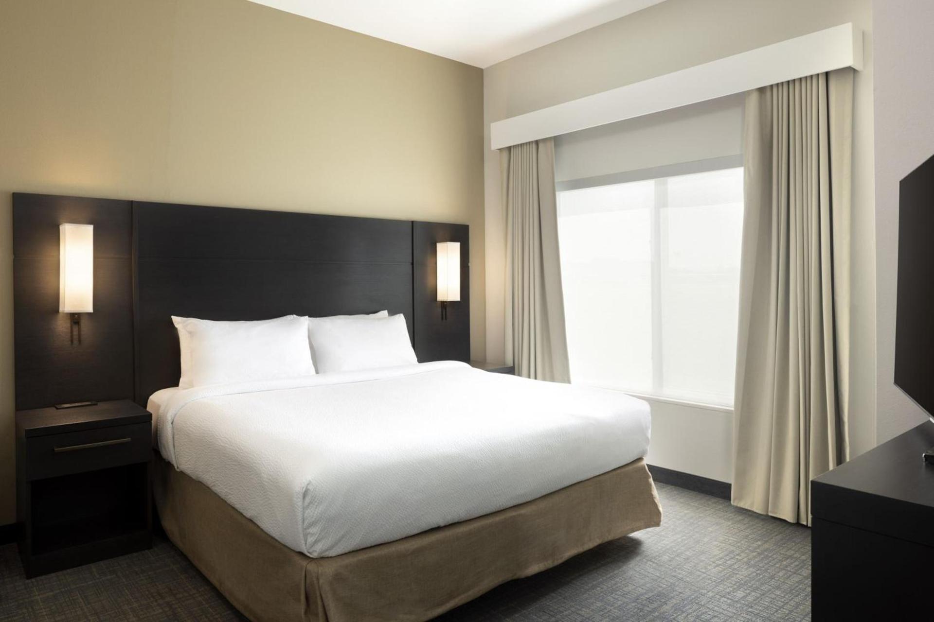 Residence Inn by Marriott Jonesboro photo 17
