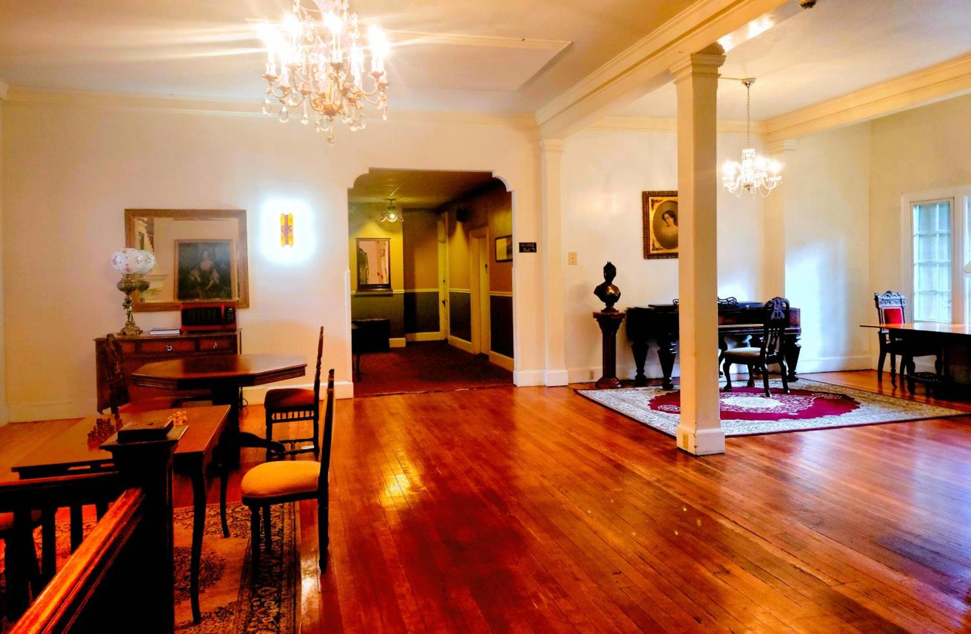 Copper Queen Hotel photo 11