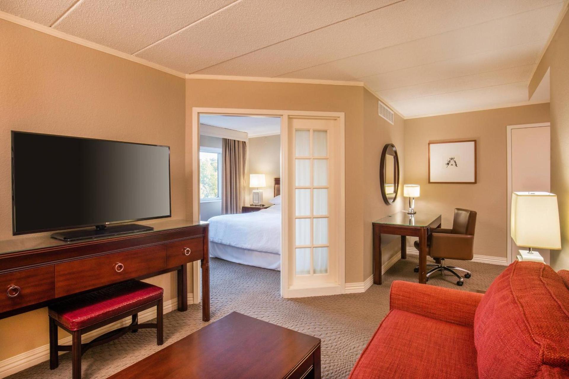 Renaissance Framingham Hotel & Conference Center photo 10