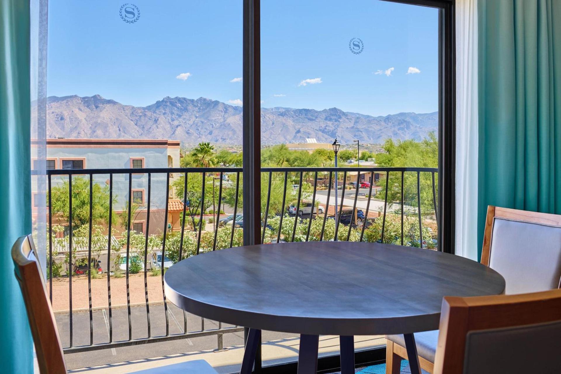 Sheraton Tucson Hotel & Suites photo 27