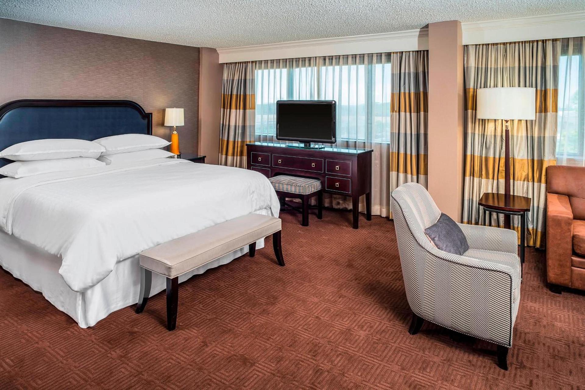 Sheraton North Houston at George Bush Intercontinental photo 16