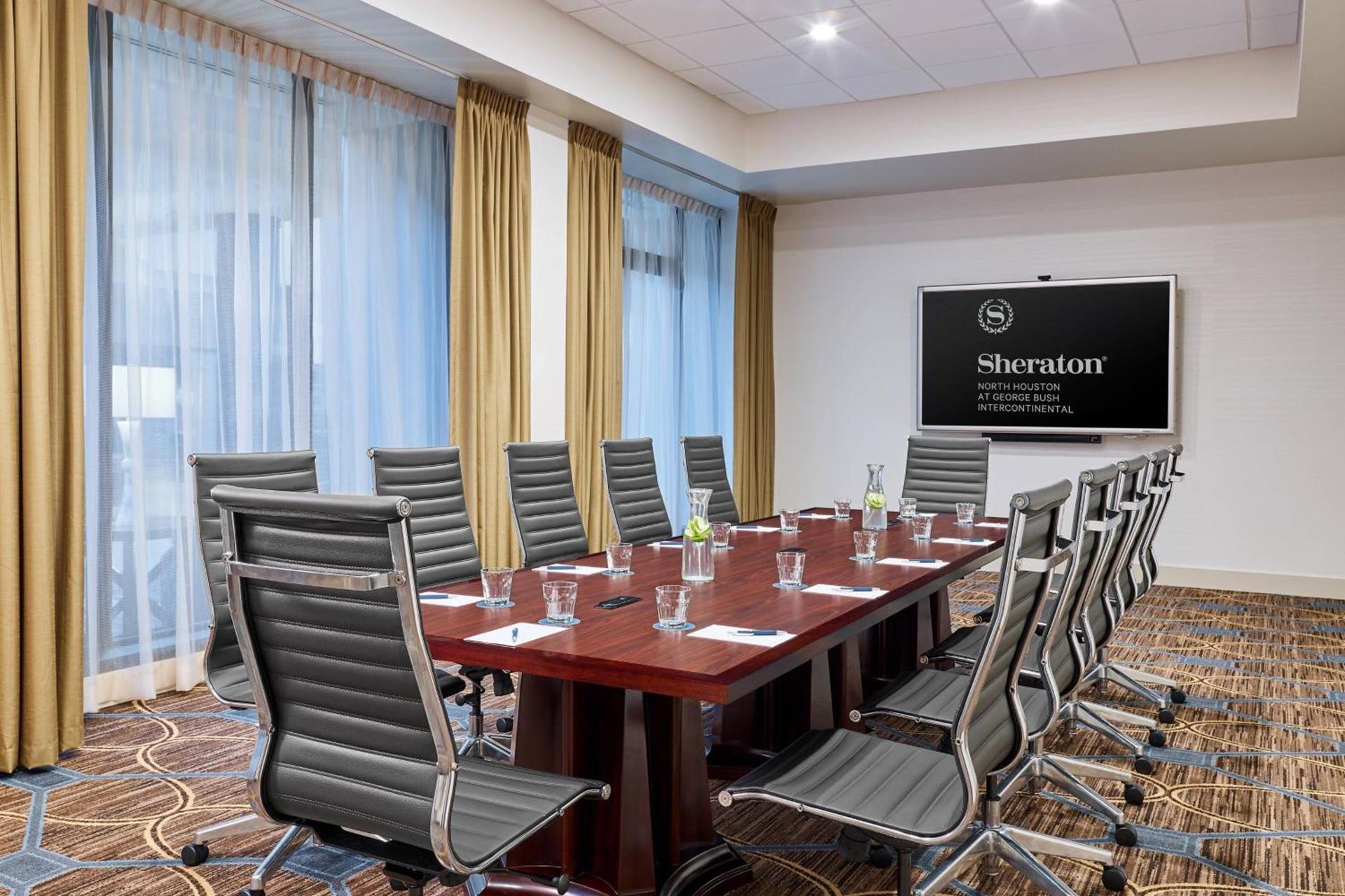 Sheraton North Houston at George Bush Intercontinental photo 44