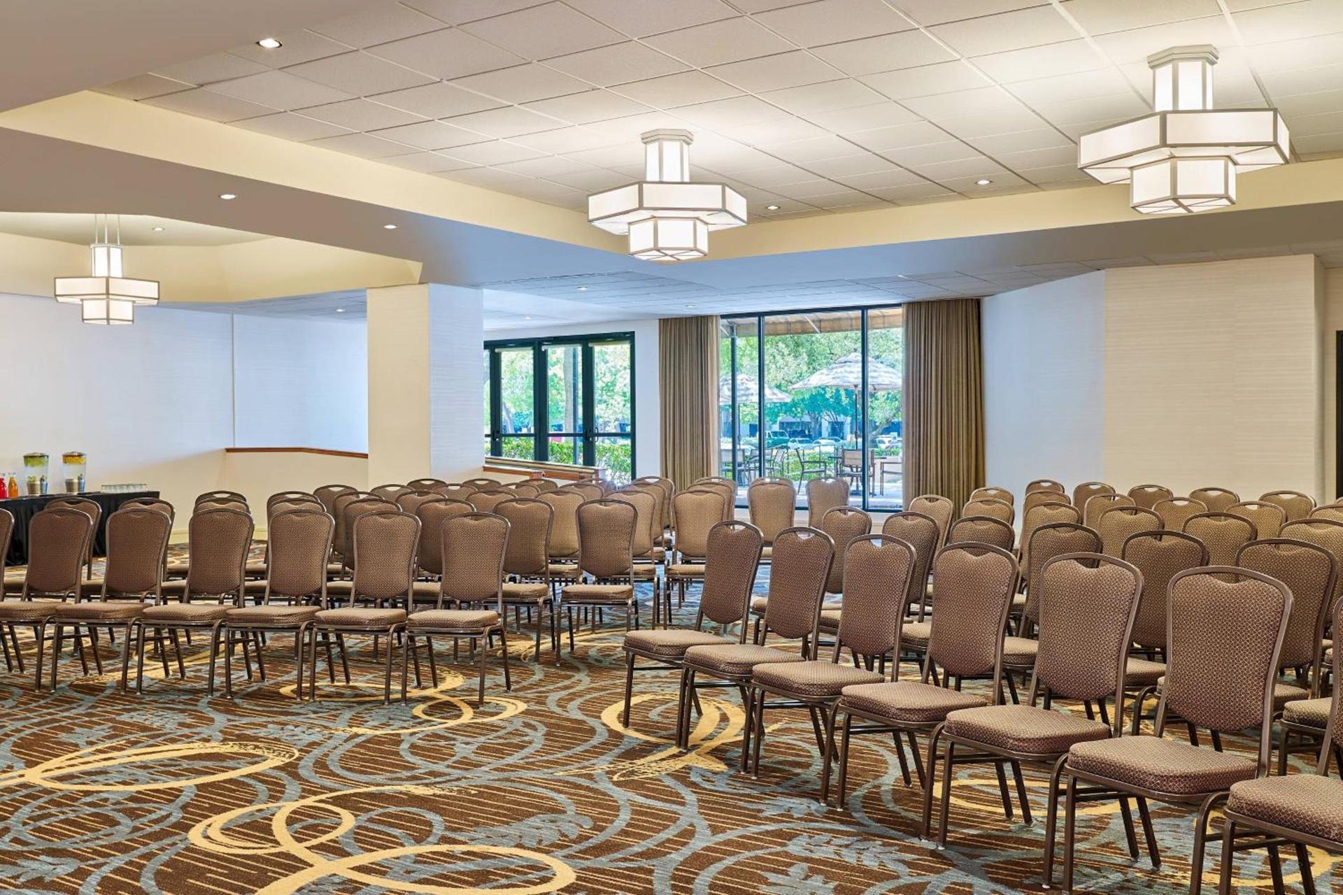 Sheraton North Houston at George Bush Intercontinental photo 46