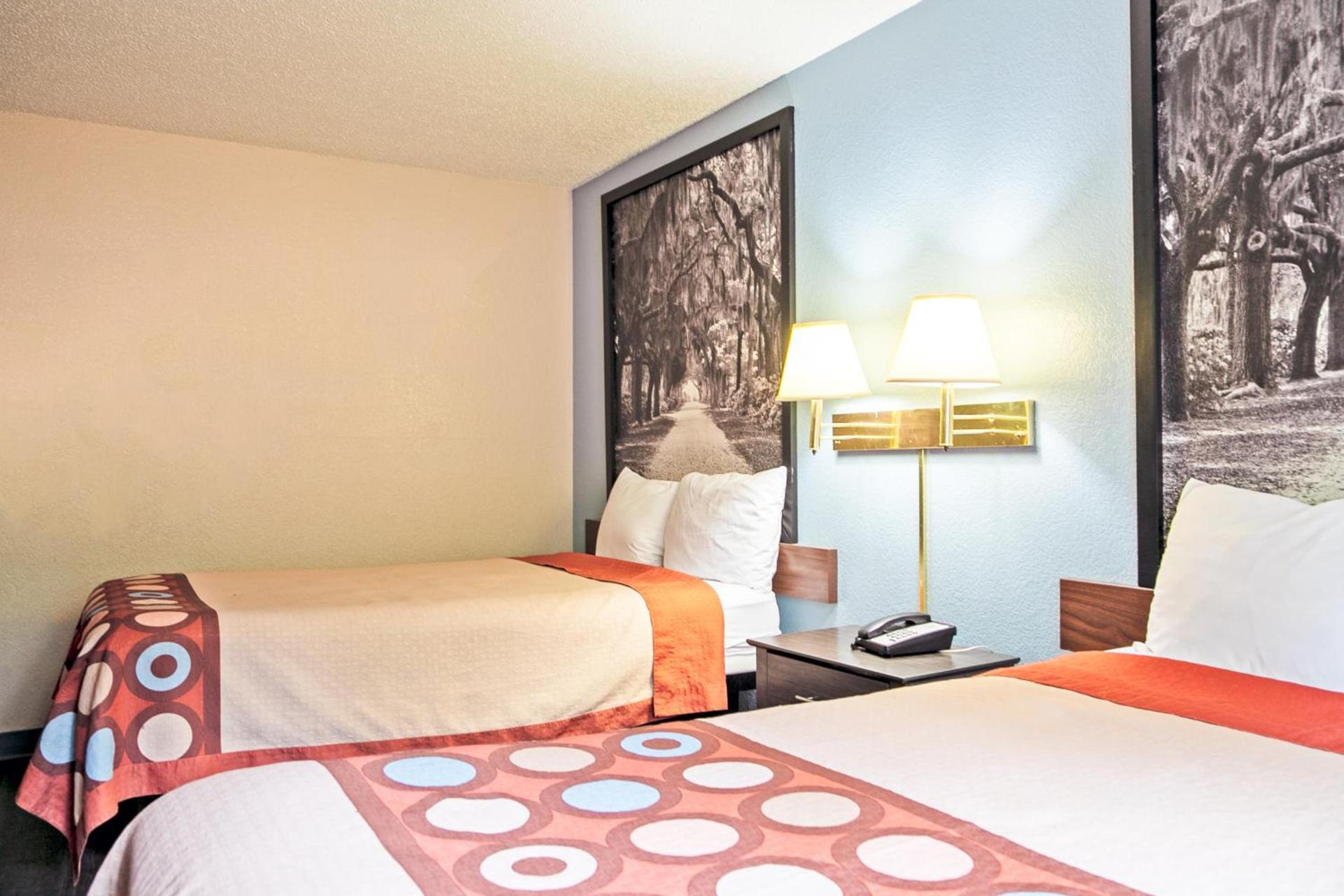 Super 8 by Wyndham Augusta Ft Eisenhower Area photo 13