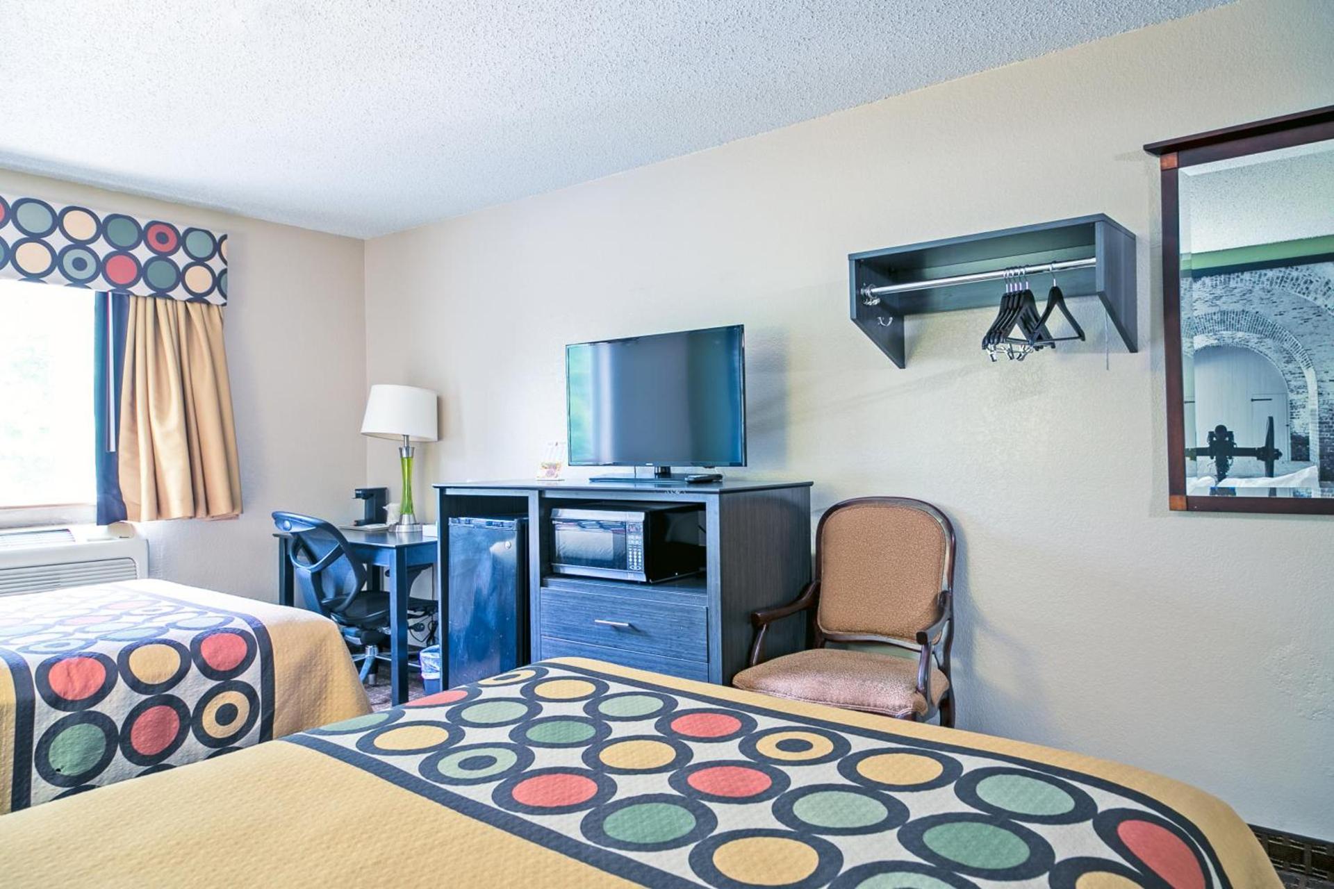 Super 8 by Wyndham Augusta Ft Eisenhower Area photo 15