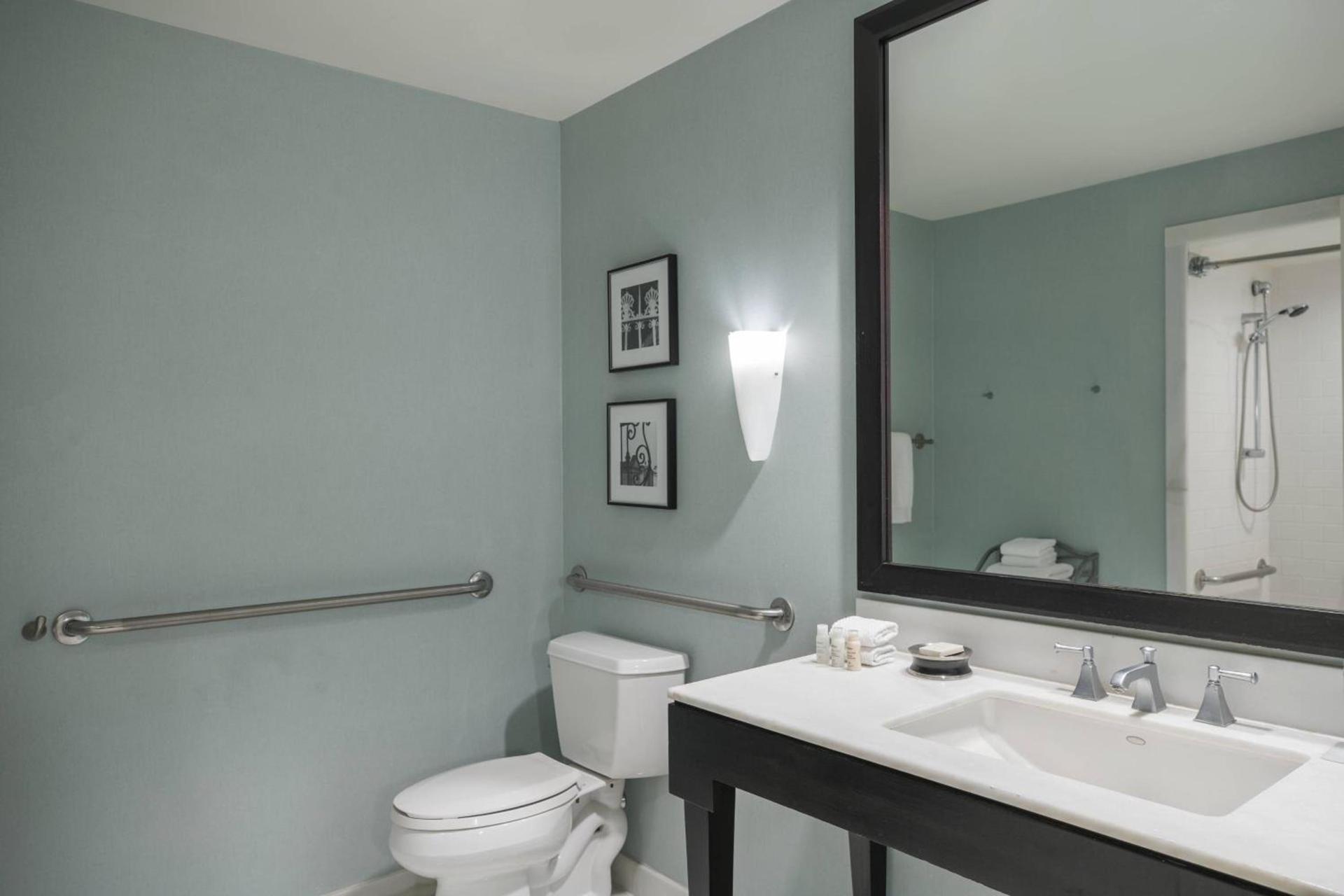 Renaissance New Orleans Pere Marquette French Quarter Area Hotel photo 18